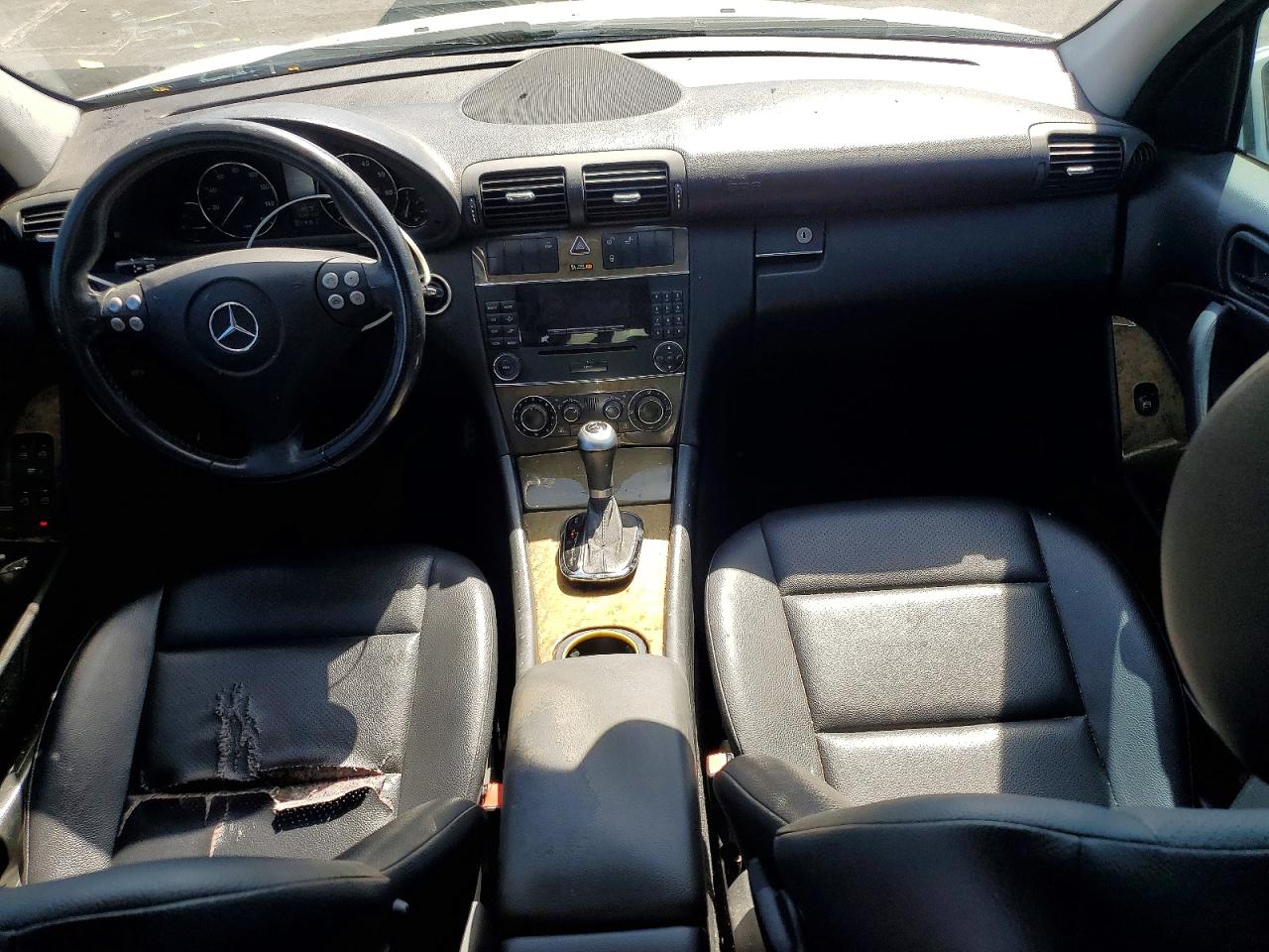 2007 Mercedes-benz C 230 White vin: WDBRF52H97A943528