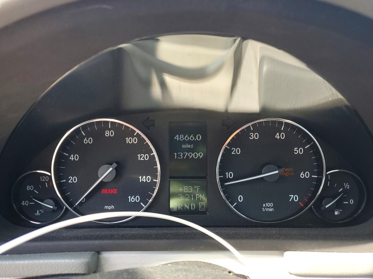2007 Mercedes-benz C 230 White vin: WDBRF52H97F911682