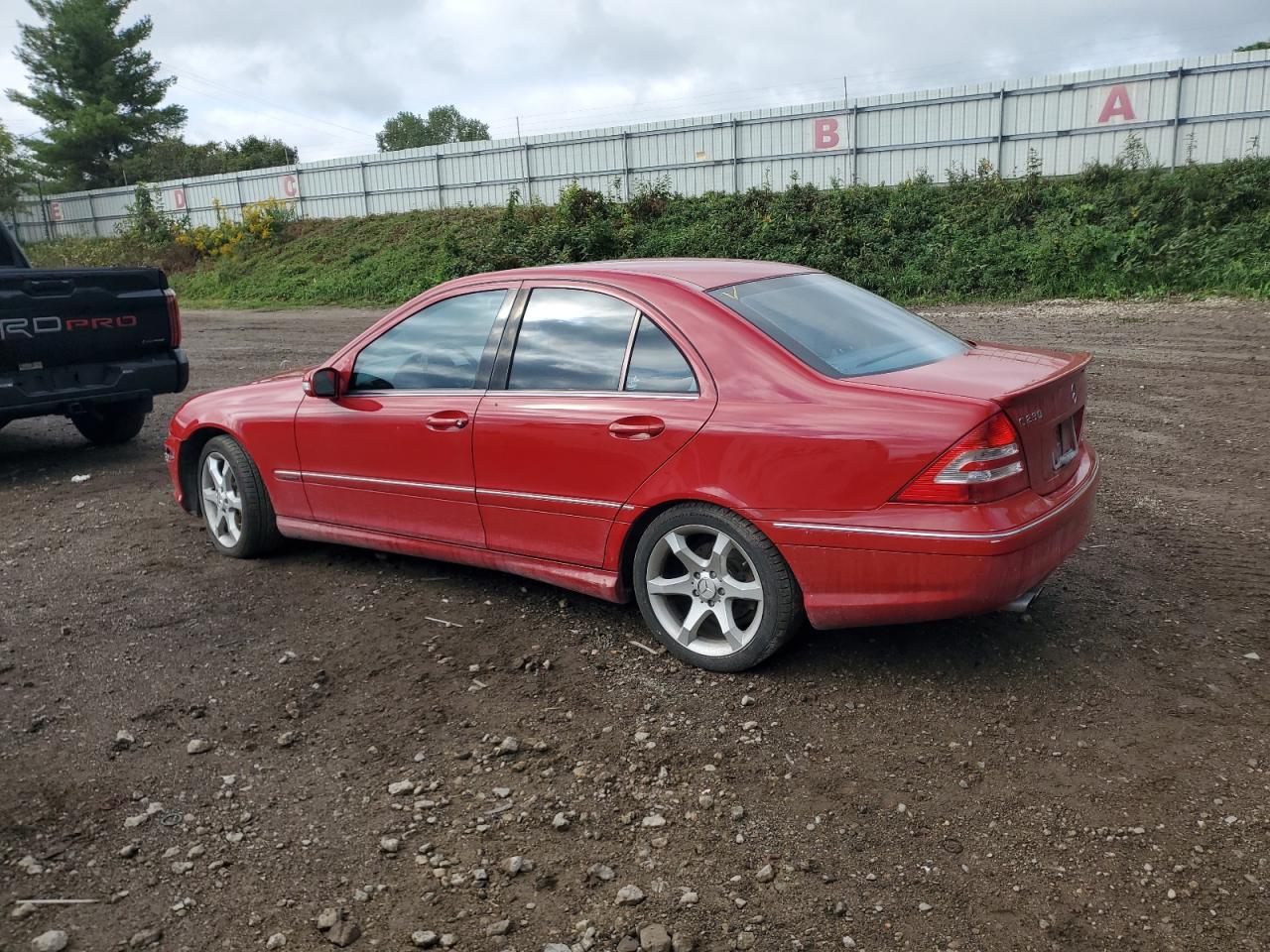 2007 Mercedes-benz C 230 Красный vin: WDBRF52H97F919877