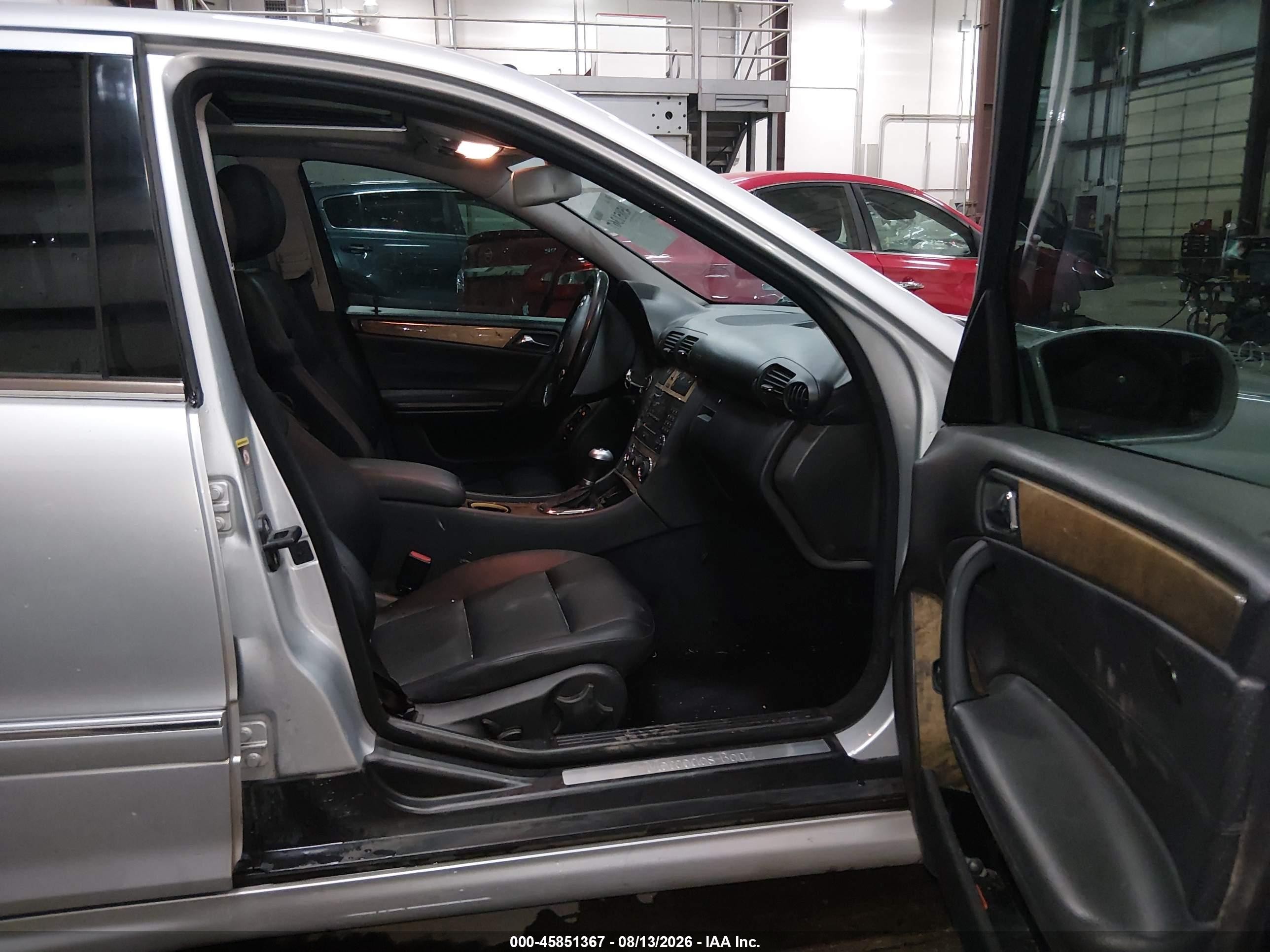 2007 Mercedes-benz C 230 Sport Серебряный vin: WDBRF52H97F934959