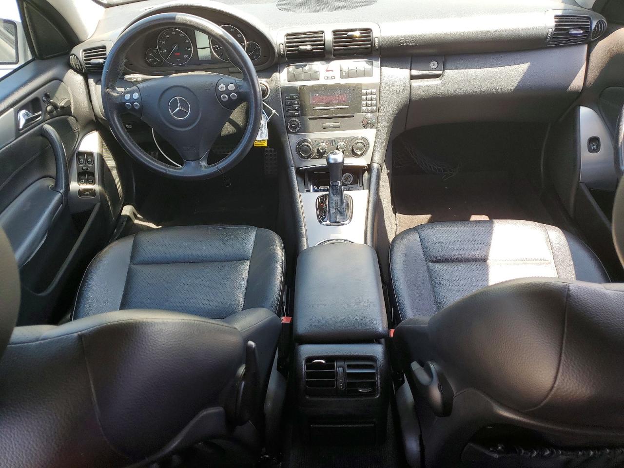 2006 Mercedes-benz C 230 Beige vin: WDBRF52HX6A889476