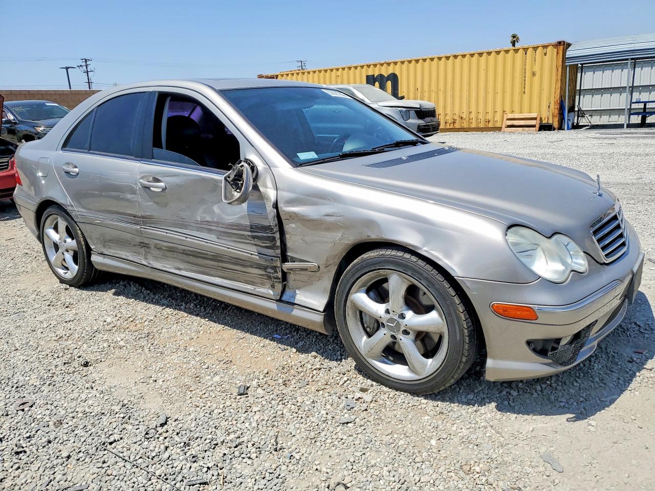 2006 Mercedes-benz C 230 Beige vin: WDBRF52HX6A889476