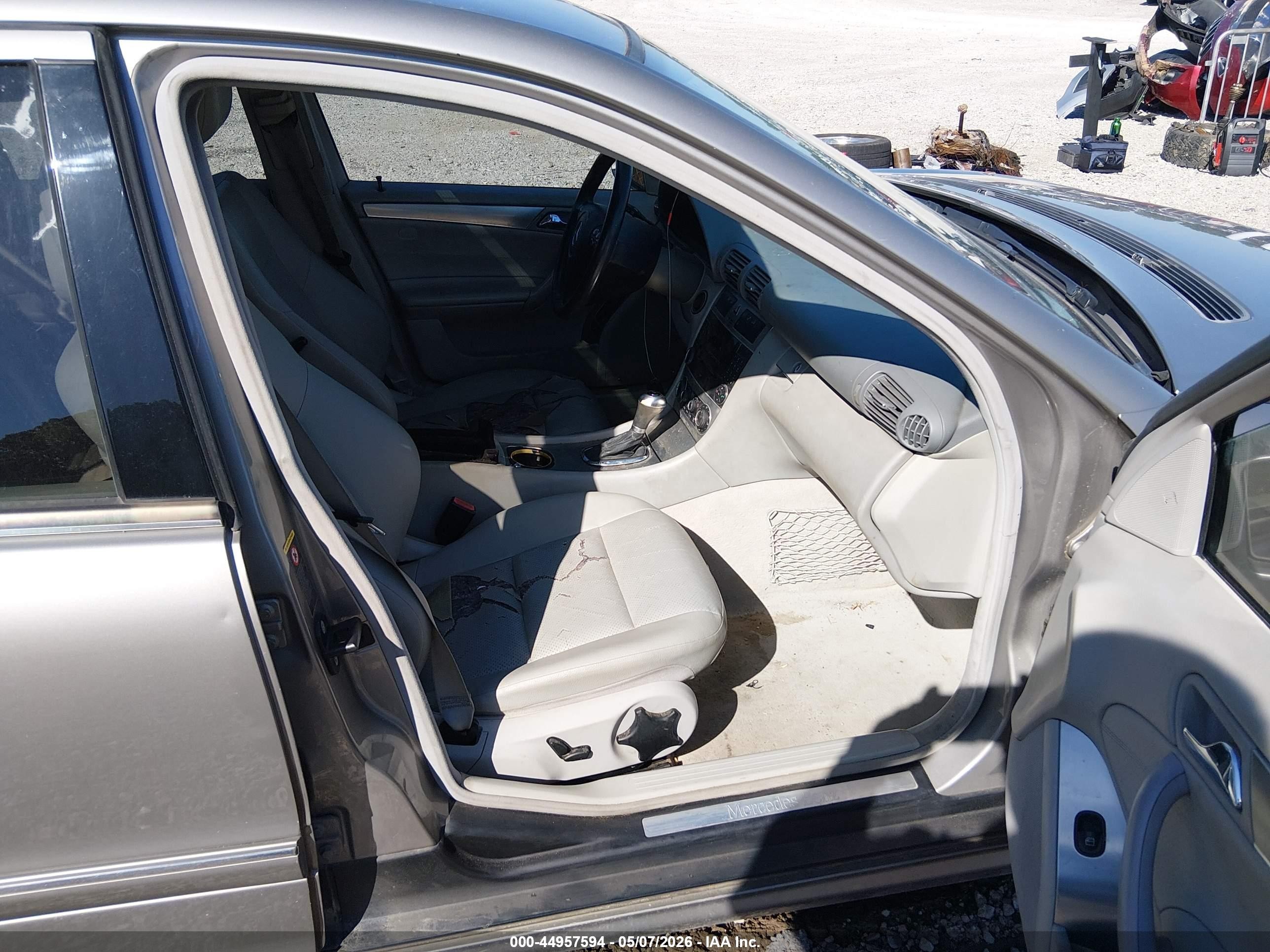 2006 Mercedes-benz C 230 Sport Silver vin: WDBRF52HX6F729066