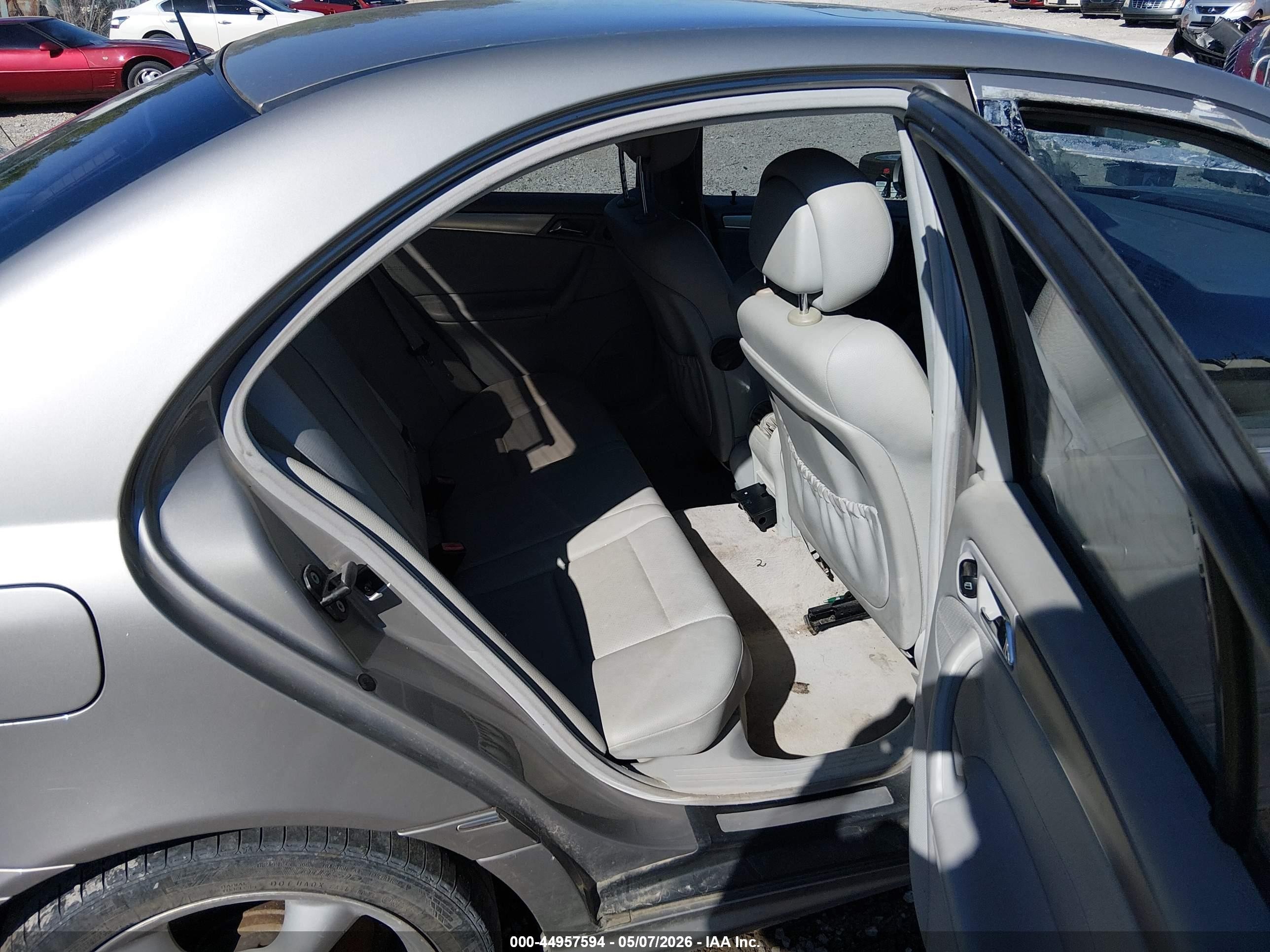 2006 Mercedes-benz C 230 Sport Silver vin: WDBRF52HX6F729066