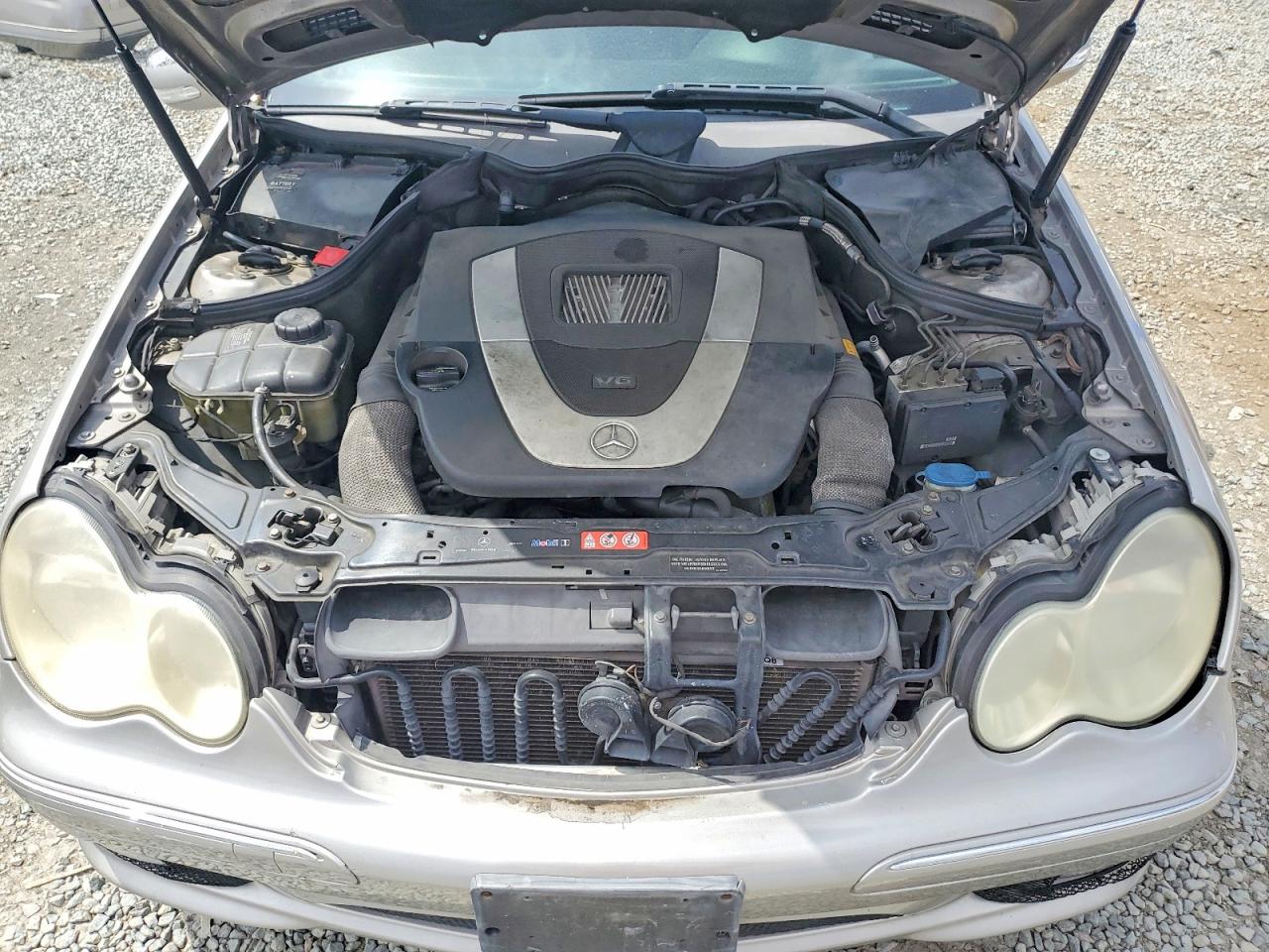 2006 Mercedes-benz C 230 Gray vin: WDBRF52HX6F742805