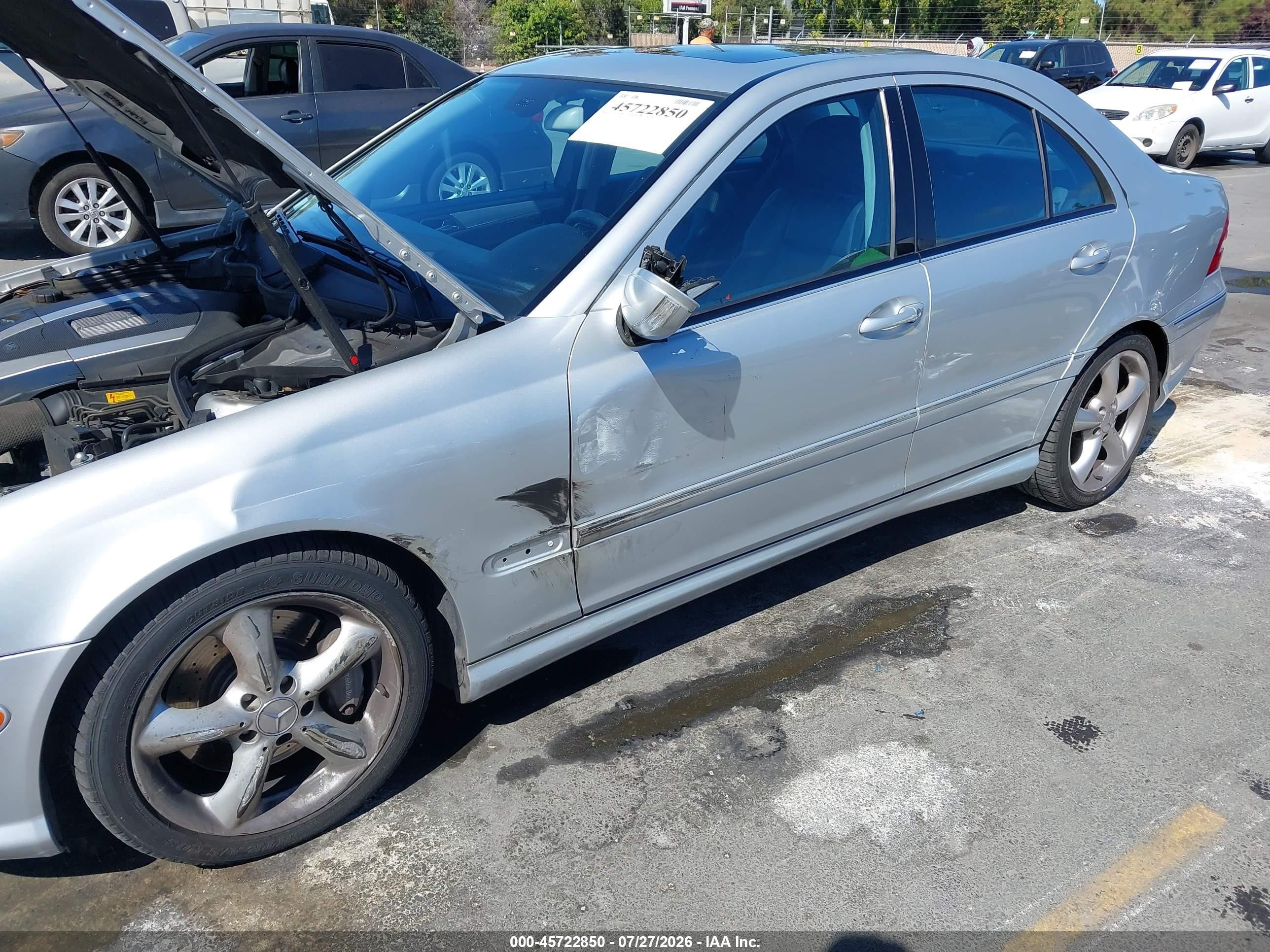 2006 Mercedes-benz C 230 Sport Серебряный vin: WDBRF52HX6F743663