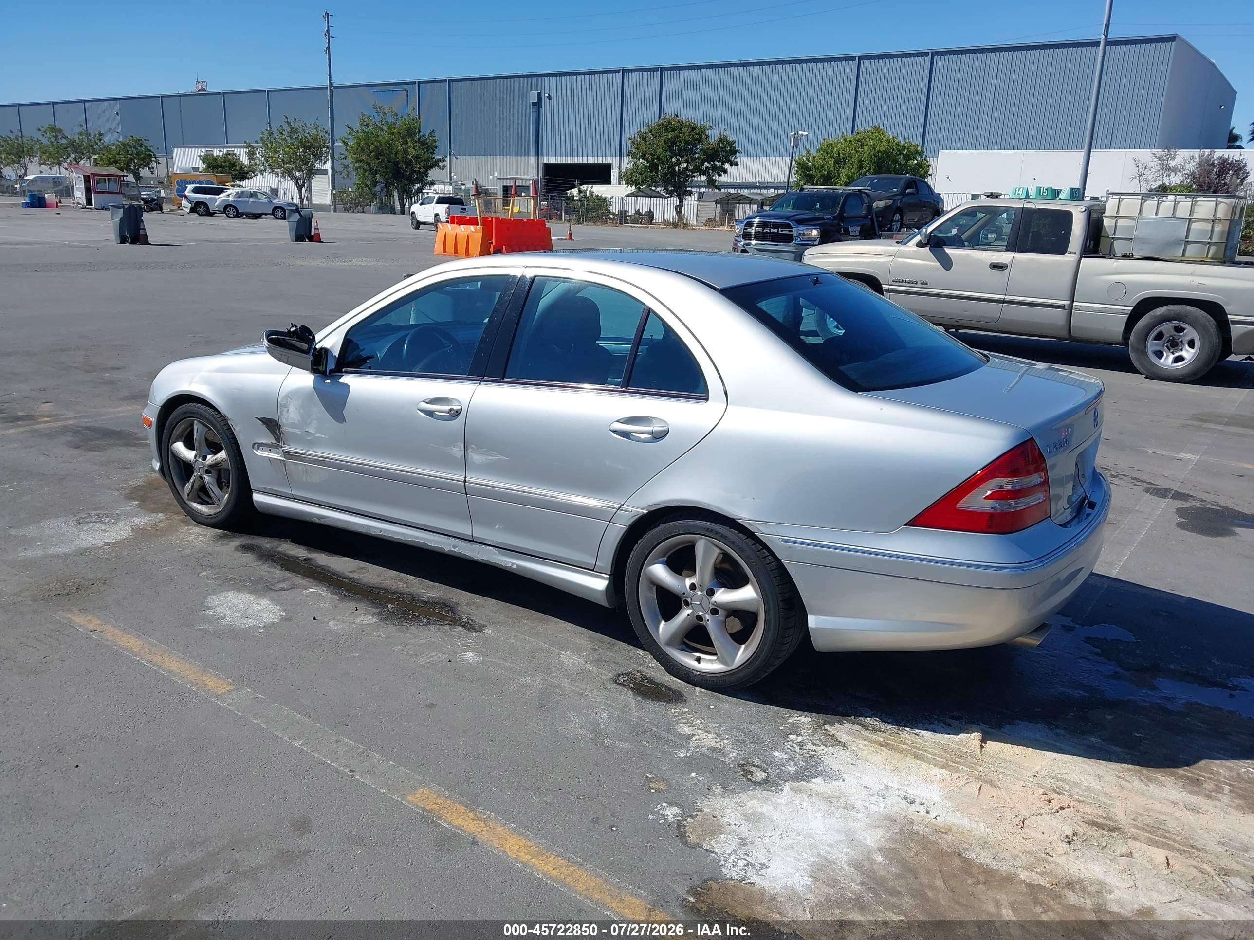 2006 Mercedes-benz C 230 Sport Серебряный vin: WDBRF52HX6F743663