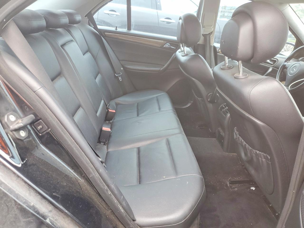 2007 Mercedes-benz C 230 Black vin: WDBRF52HX7A920596