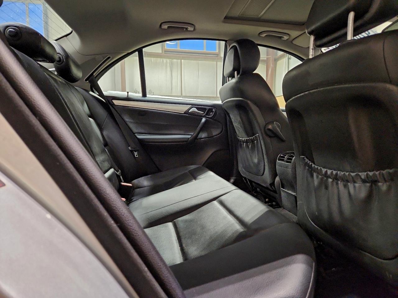 2006 Mercedes-benz C 230 Silver vin: WDBRF52J26F775428