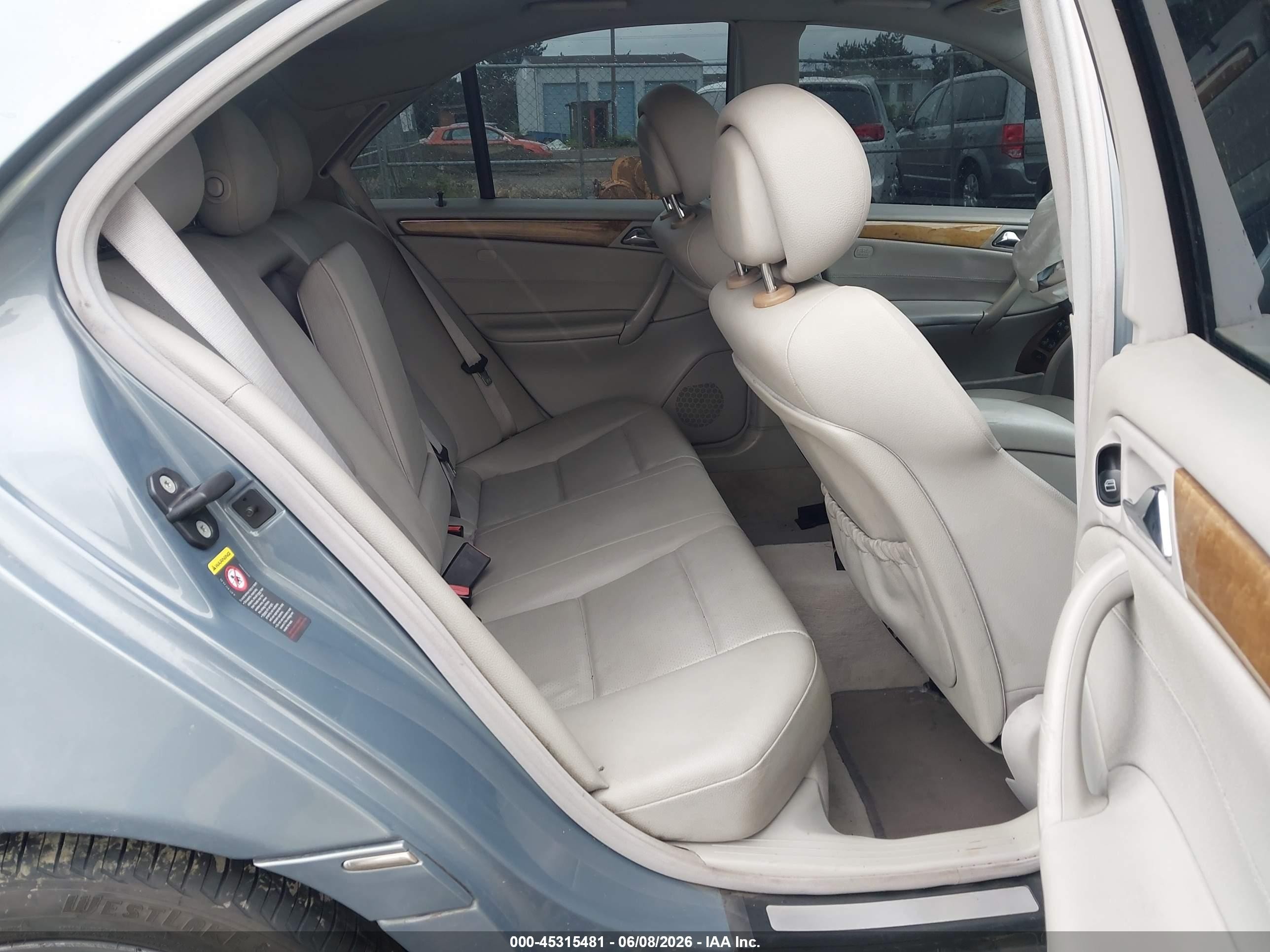 2007 Mercedes-benz C 230 Sport Light Blue vin: WDBRF52J57A925238