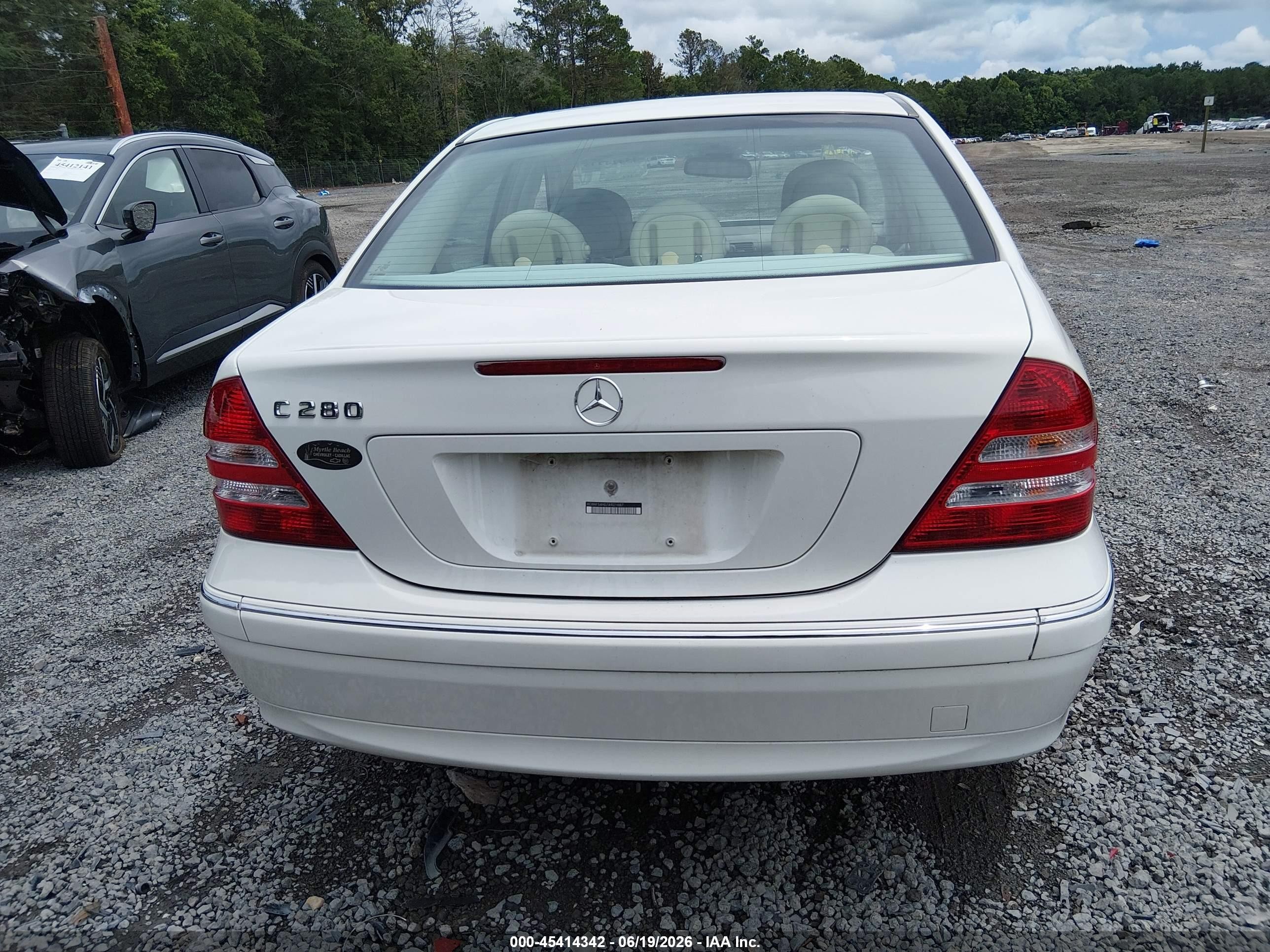 2007 Mercedes-benz C 280 Luxury White vin: WDBRF54H07A921687