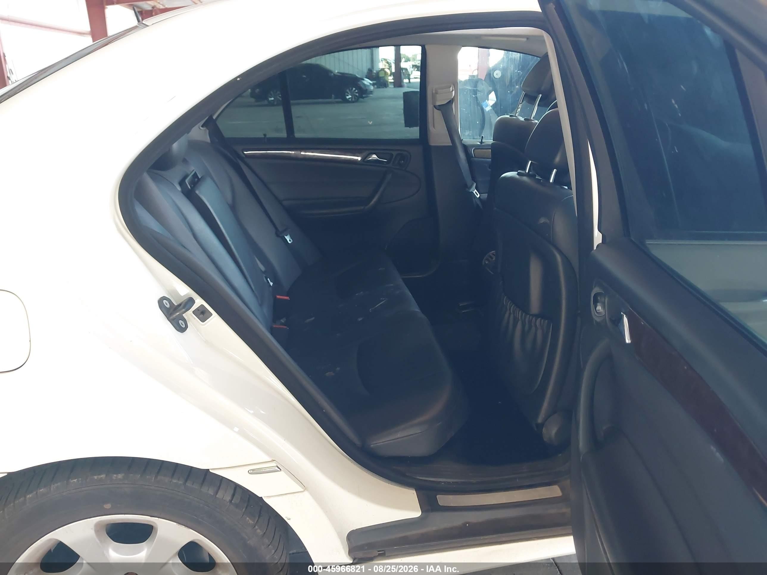 2006 Mercedes-benz C 280 Luxury White vin: WDBRF54H56A871920