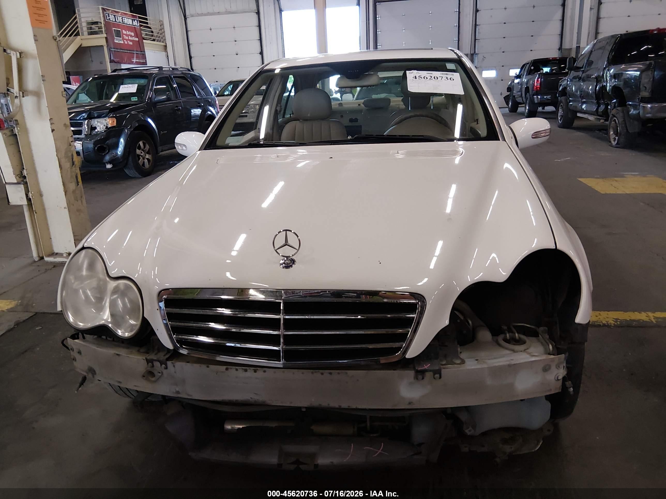 2006 Mercedes-benz C 280 Luxury Белый vin: WDBRF54H96A831520