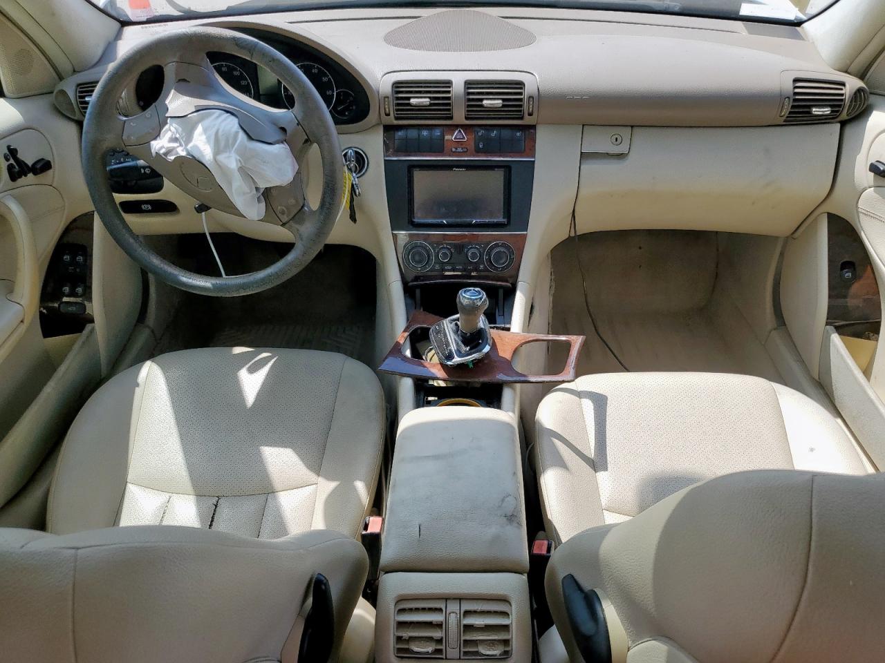 2007 Mercedes-benz C 350 Белый vin: WDBRF56H67F855310
