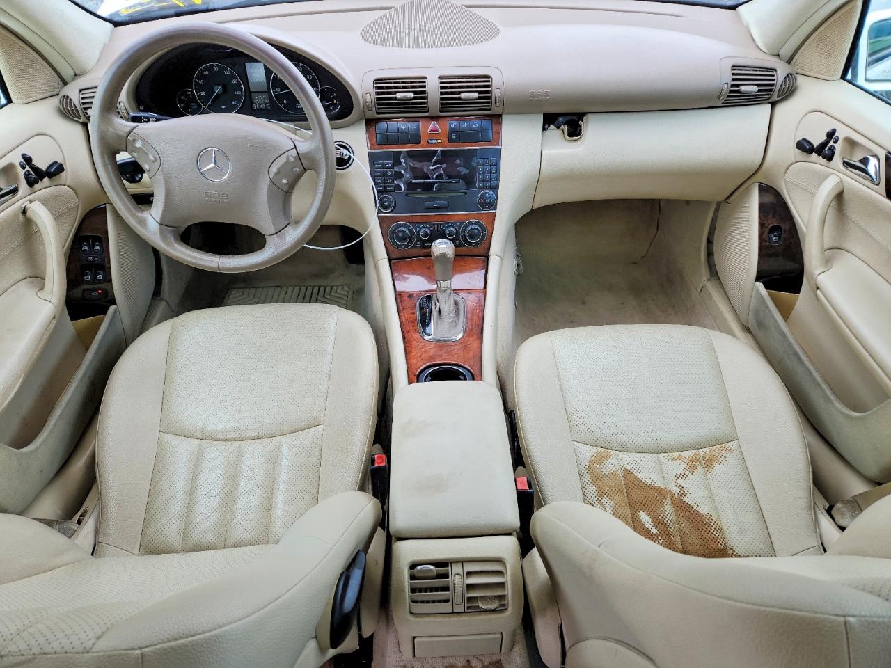 2006 Mercedes-benz C 350 White vin: WDBRF56HX6F740479