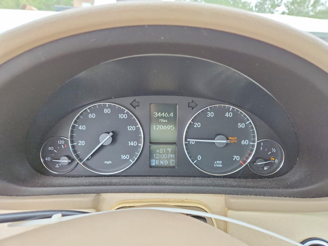 2006 Mercedes-benz C 350 White vin: WDBRF56HX6F740479