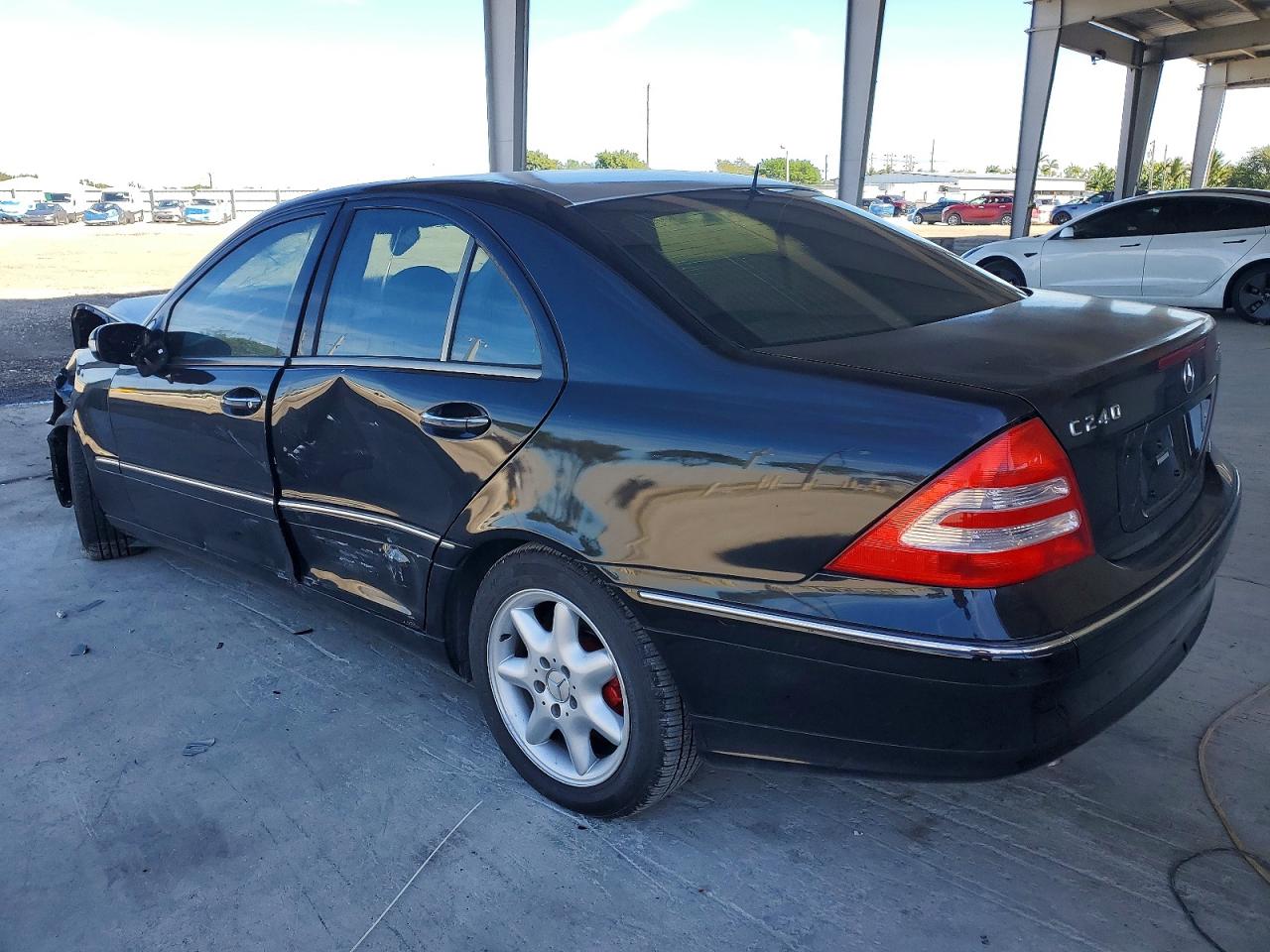2002 Mercedes-benz C 240 Черный vin: WDBRF61J02F149569