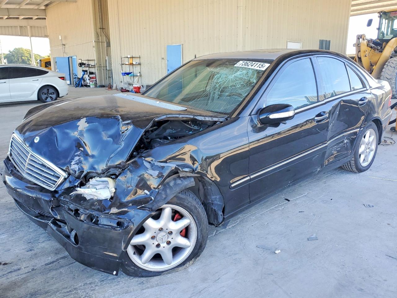 2002 Mercedes-benz C 240 Черный vin: WDBRF61J02F149569