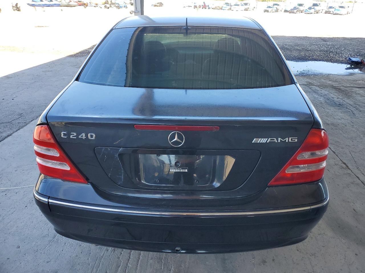 2002 Mercedes-benz C 240 Черный vin: WDBRF61J02F149569