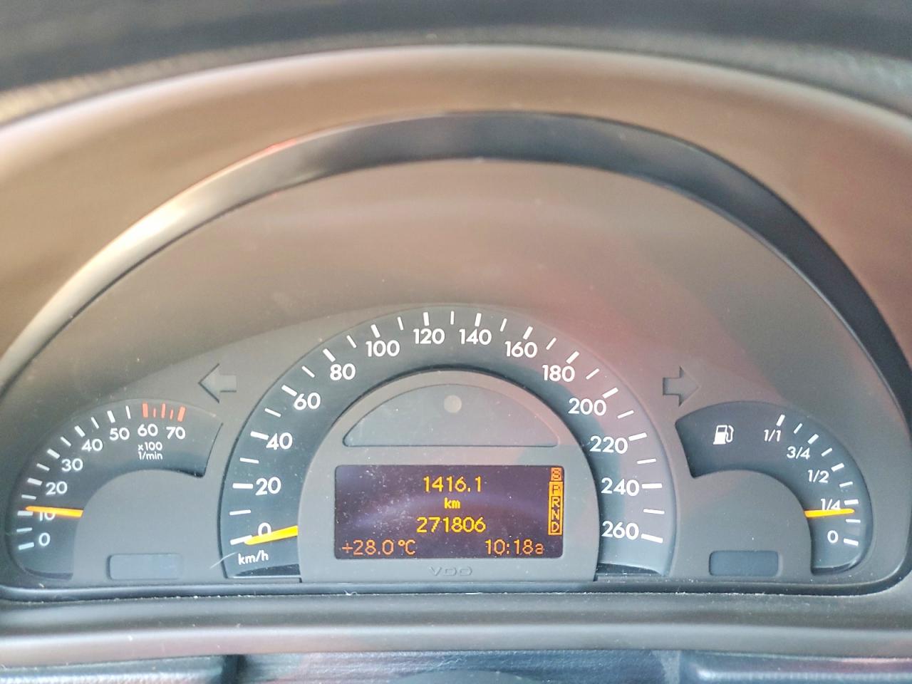 2002 Mercedes-benz C 240 Silver vin: WDBRF61J02F164332