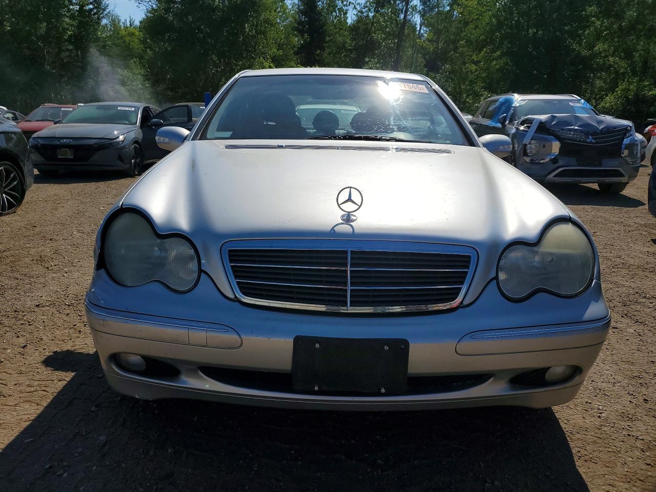 2002 Mercedes-benz C 240 Silver vin: WDBRF61J02F164332