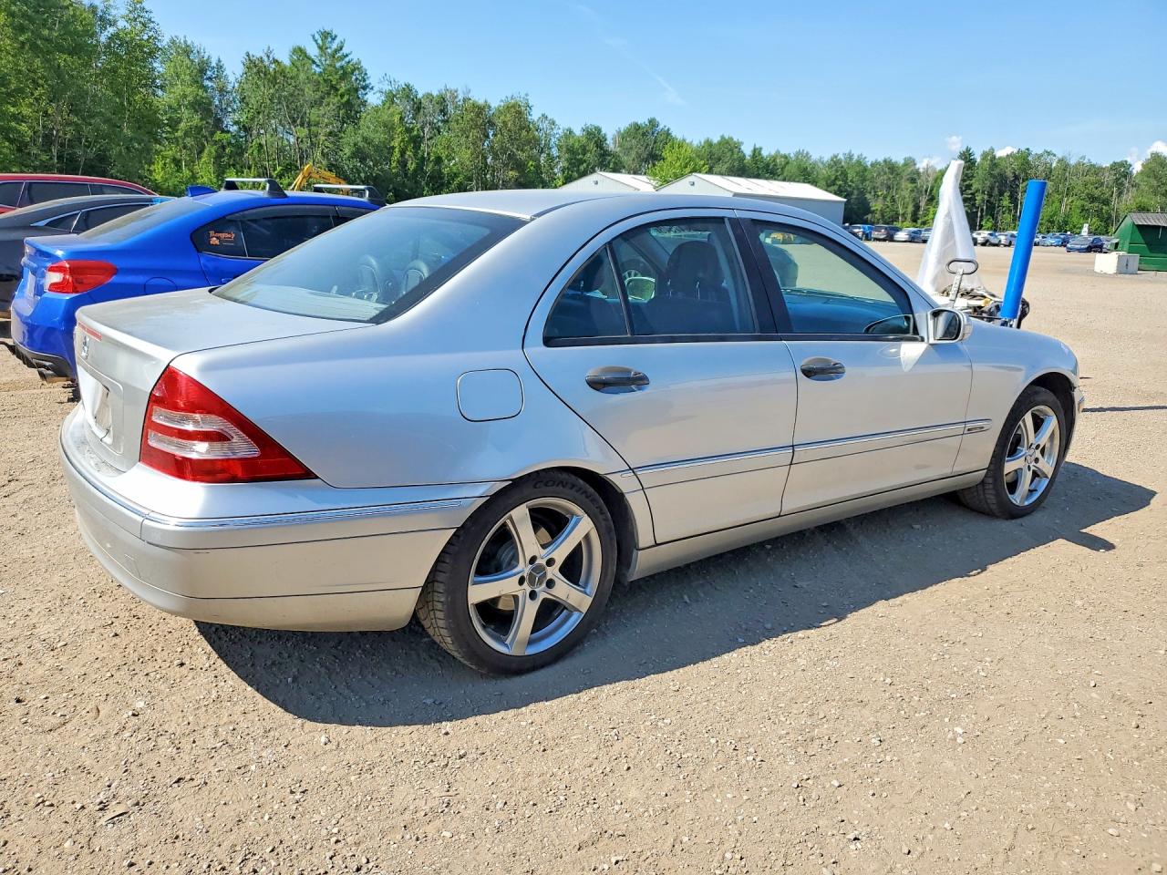 2002 Mercedes-benz C 240 Silver vin: WDBRF61J02F164332
