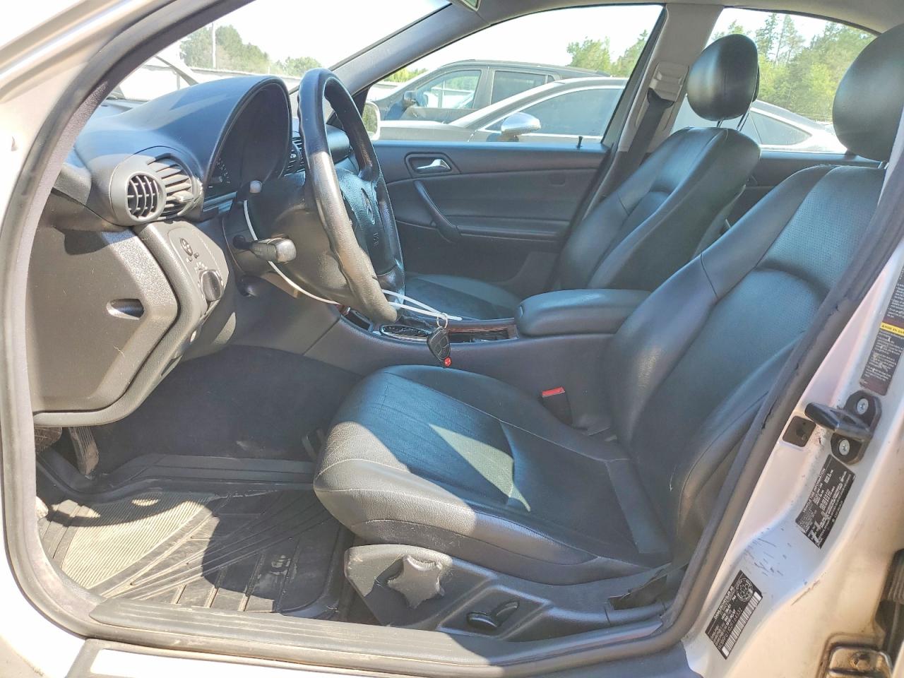 2002 Mercedes-benz C 240 Silver vin: WDBRF61J02F164332