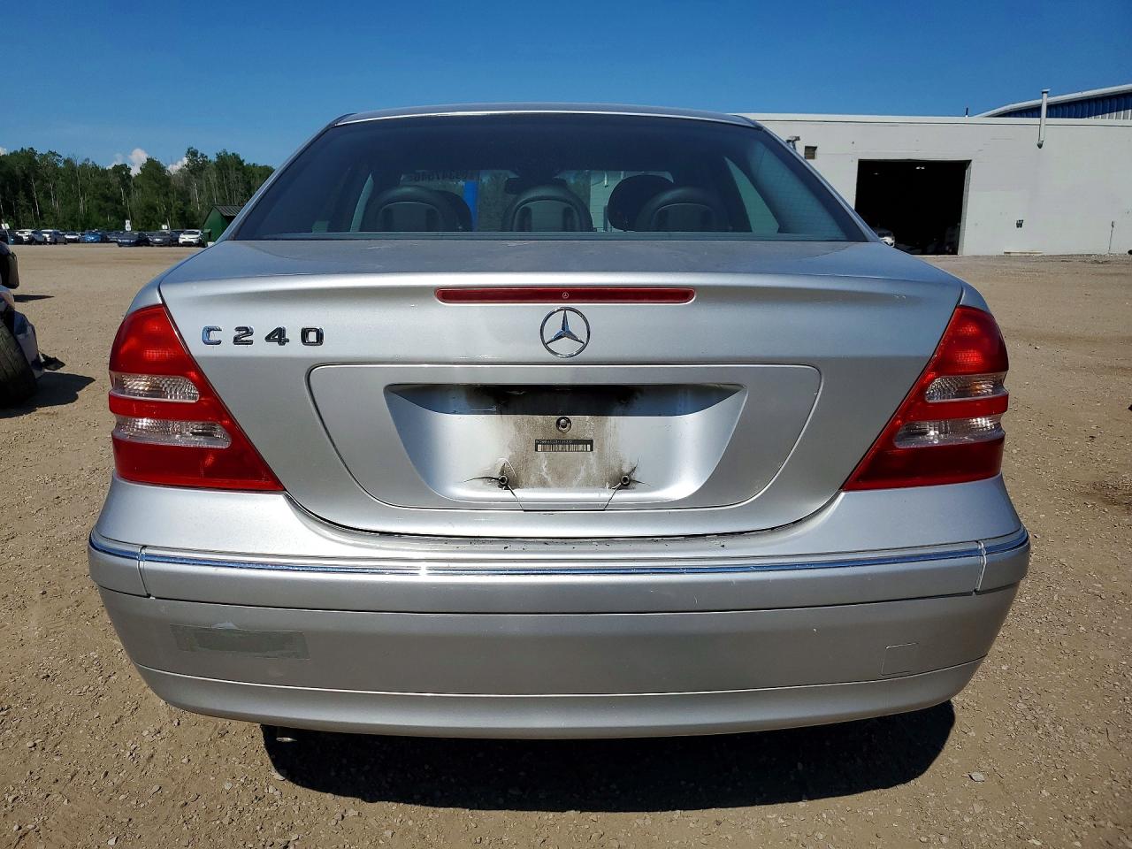 2002 Mercedes-benz C 240 Silver vin: WDBRF61J02F164332