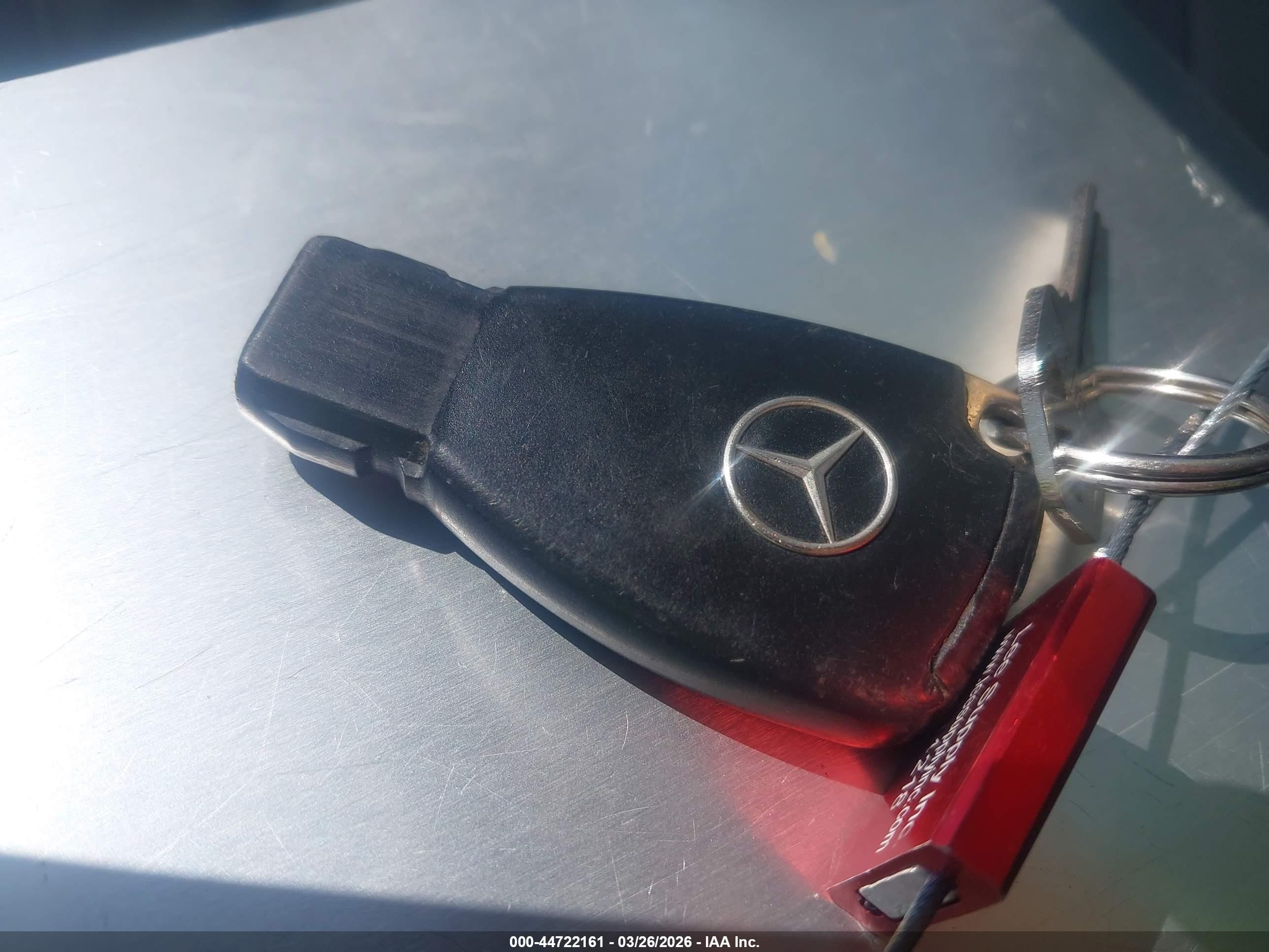 2002 Mercedes-benz C 240   Silver vin: WDBRF61J02F258419