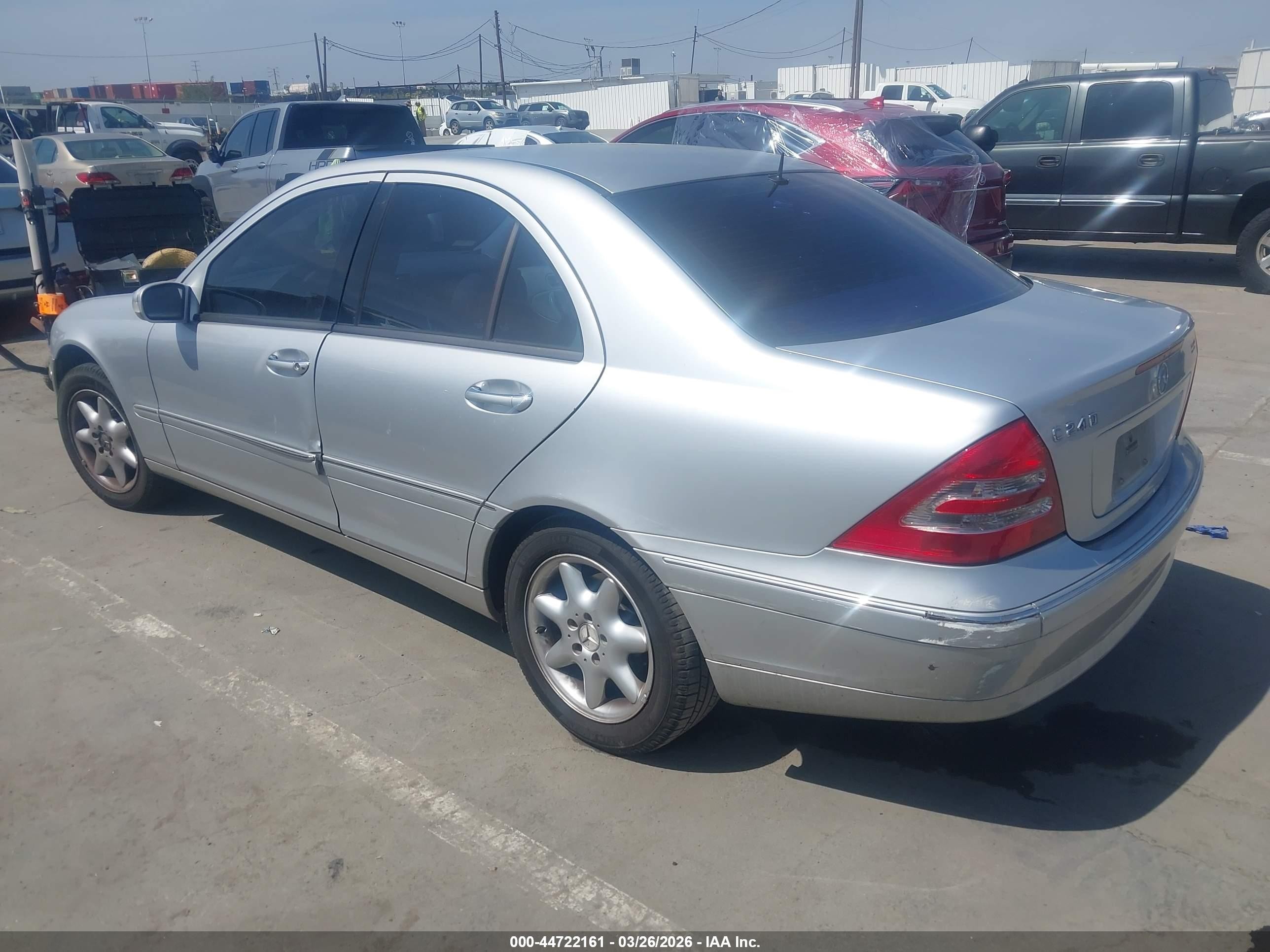 2002 Mercedes-benz C 240   Silver vin: WDBRF61J02F258419