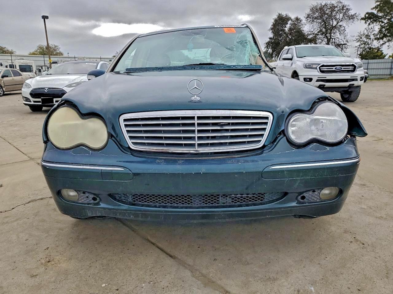 2002 Mercedes-benz C 240 Green vin: WDBRF61J02F267170