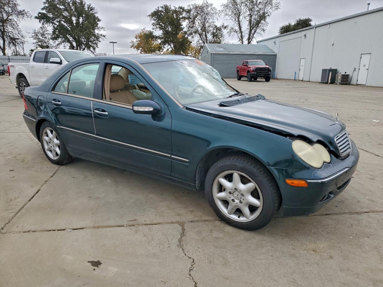 2002 Mercedes-benz C 240 Green vin: WDBRF61J02F267170