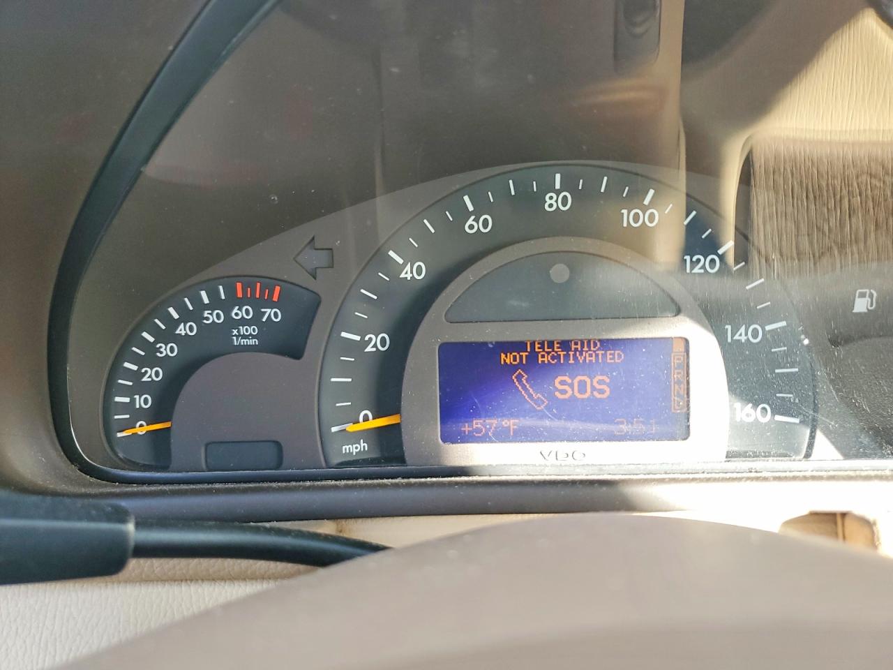 2002 Mercedes-benz C 240 White vin: WDBRF61J02F272143