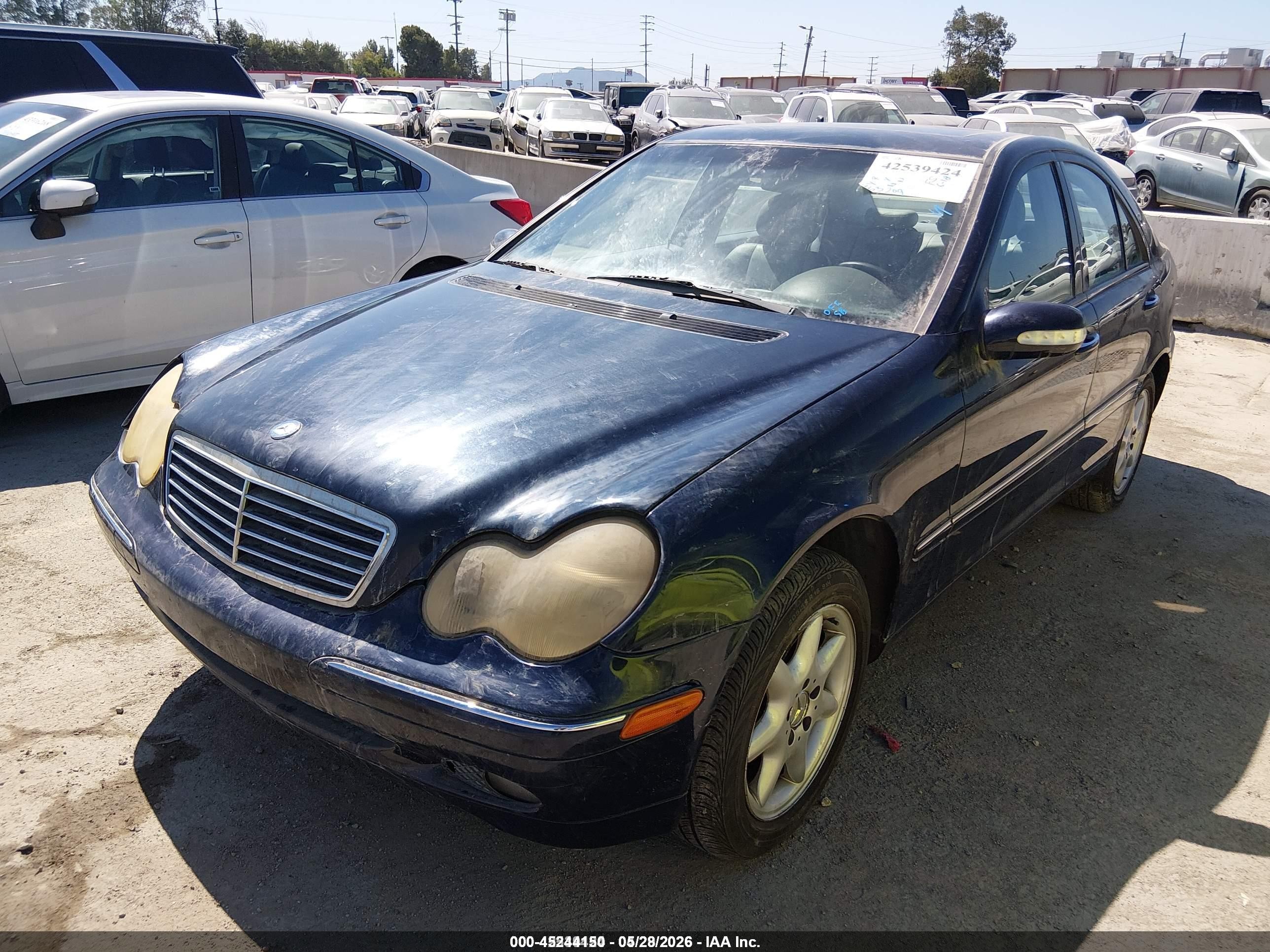 2002 Mercedes-benz C 240   Black vin: WDBRF61J02F286298