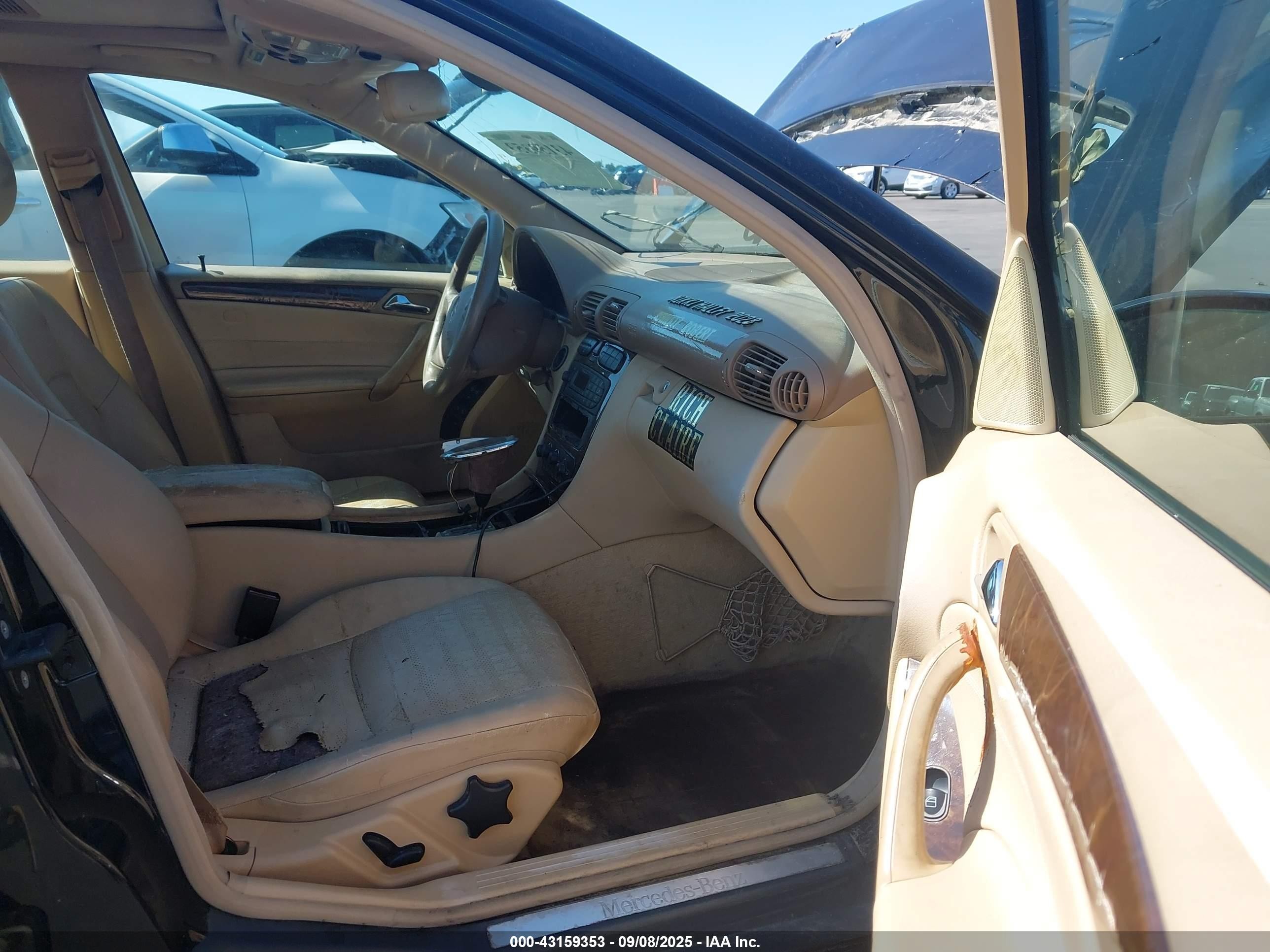 2003 Mercedes-benz C 240   Black vin: WDBRF61J03F332889