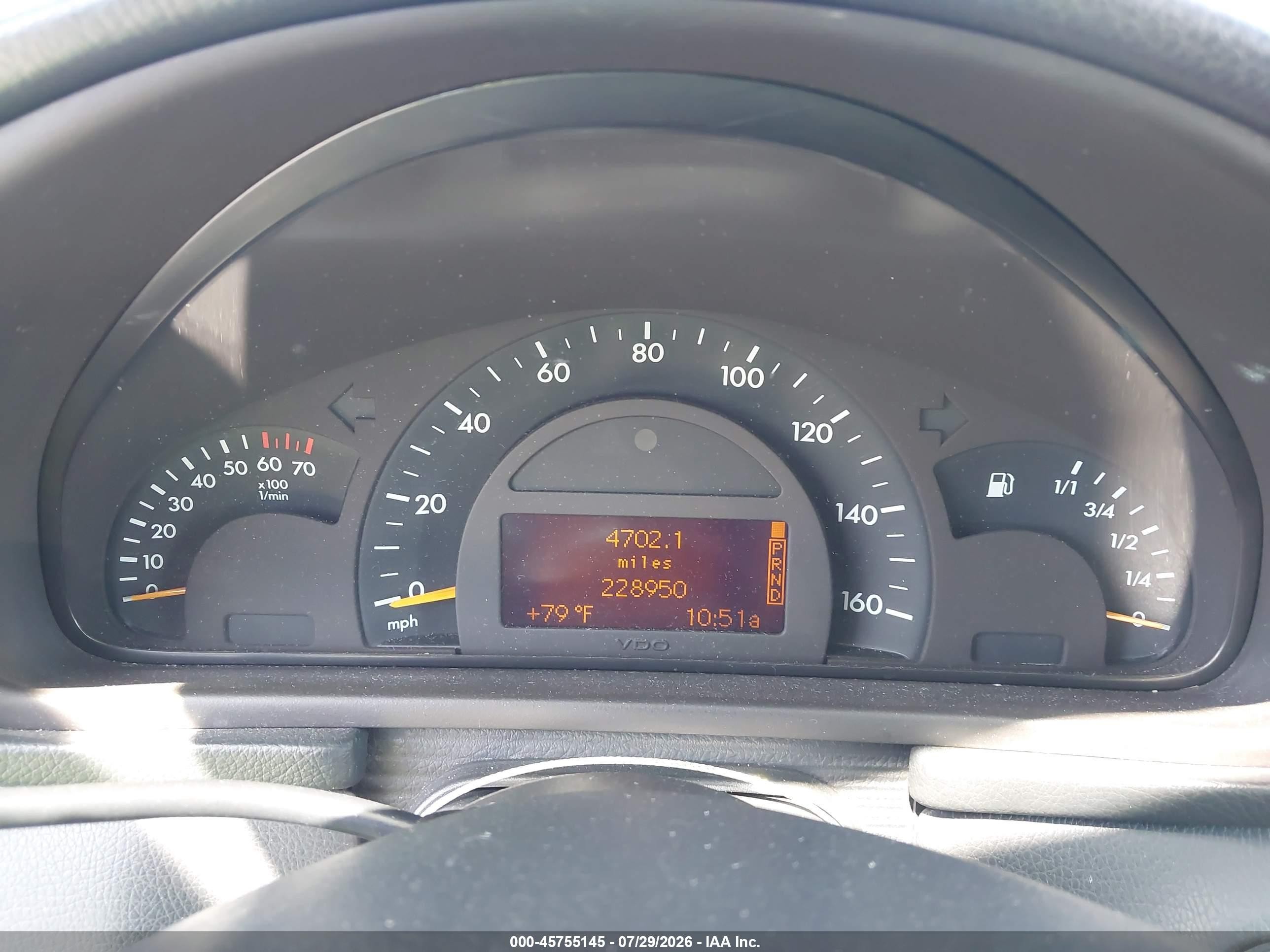 2003 Mercedes-benz C 240   Black vin: WDBRF61J03F376178