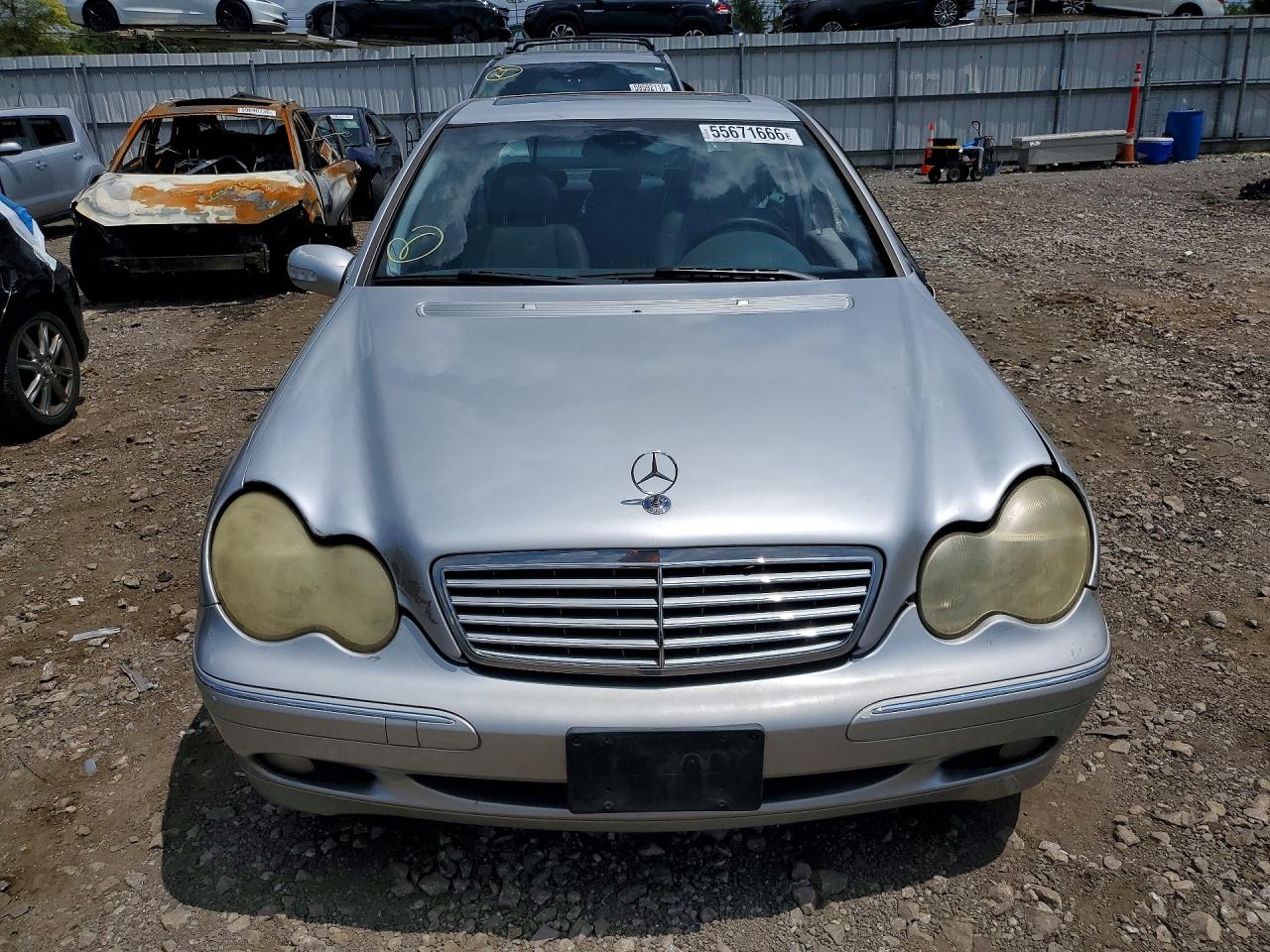 2004 Mercedes-benz C 240 Silver vin: WDBRF61J04F549263