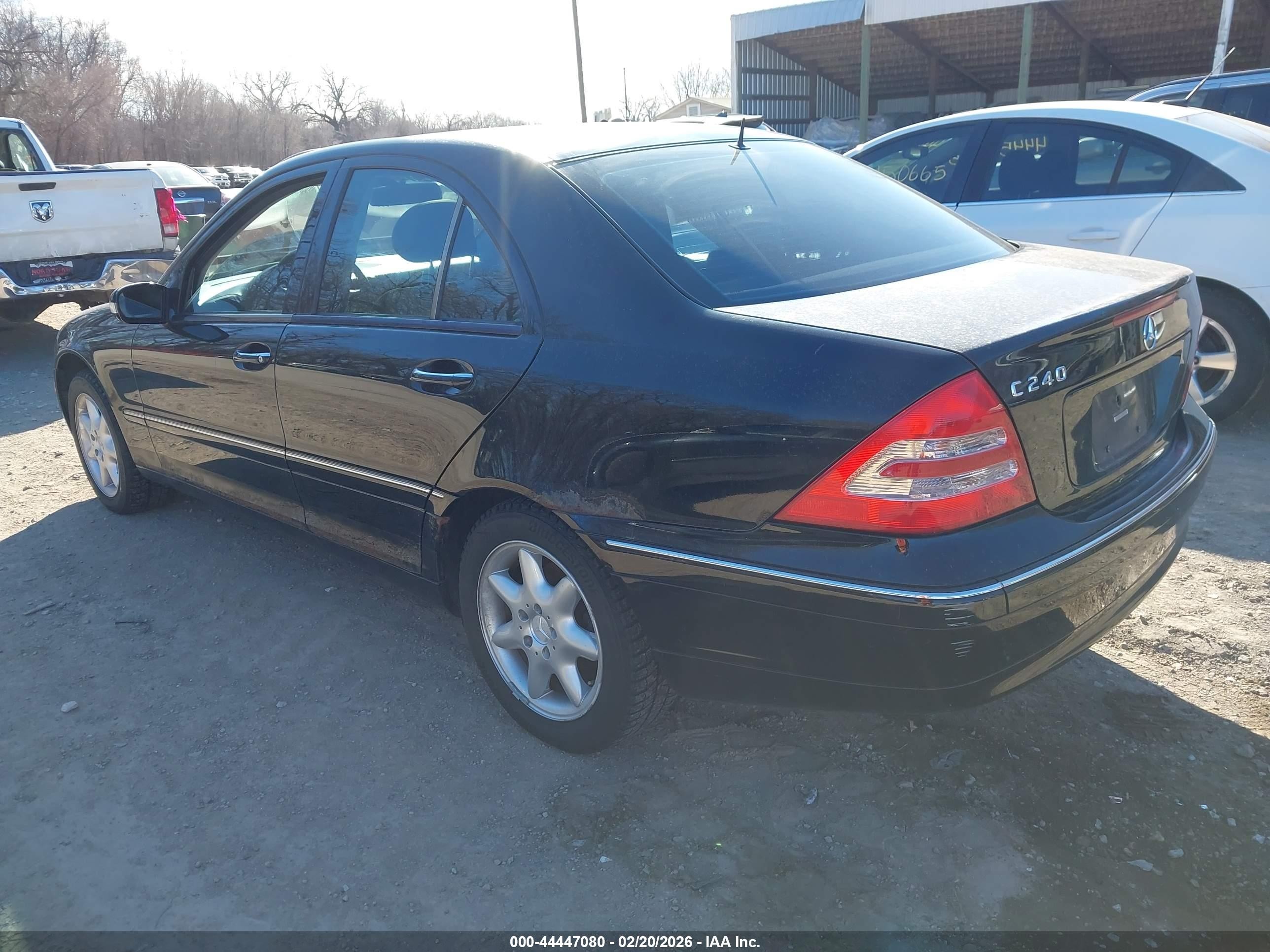 2001 Mercedes-benz C 240   Black vin: WDBRF61J11F033926