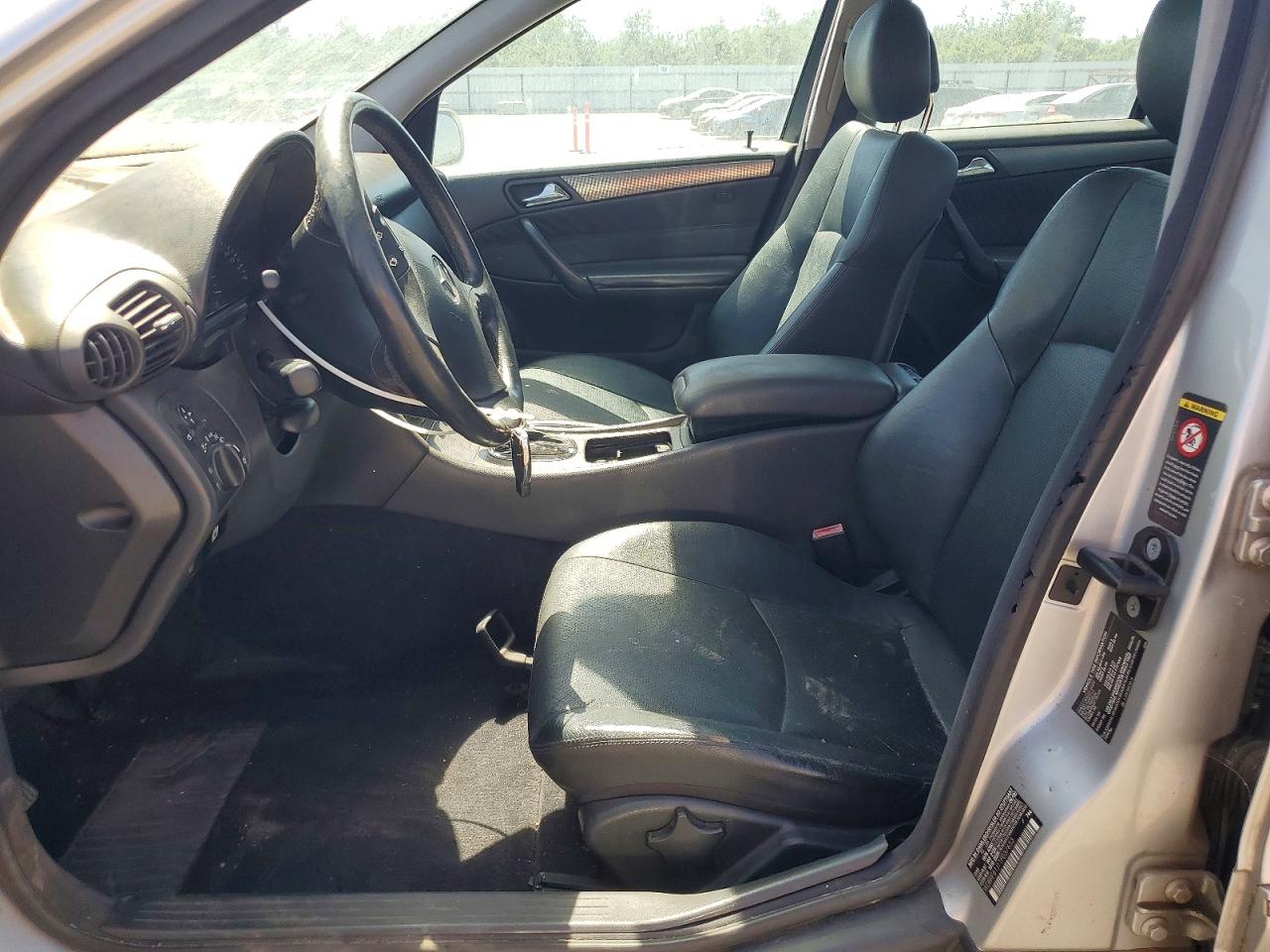 2001 Mercedes-benz C 240 Серебряный vin: WDBRF61J11F037653