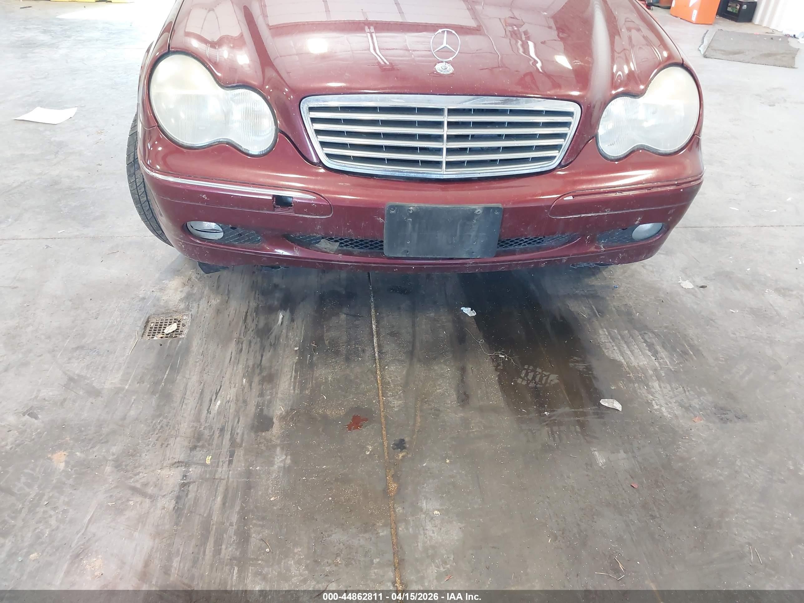 2001 Mercedes-benz C 240   Burgundy vin: WDBRF61J11F116465