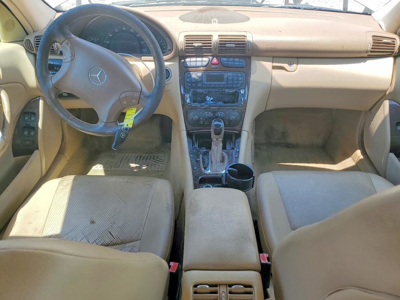 2002 Mercedes-benz C 240 Gold vin: WDBRF61J12E001887