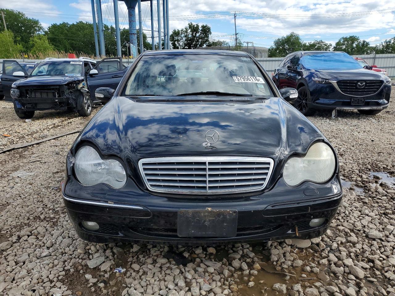 2002 Mercedes-benz C 240 Black vin: WDBRF61J12F146373