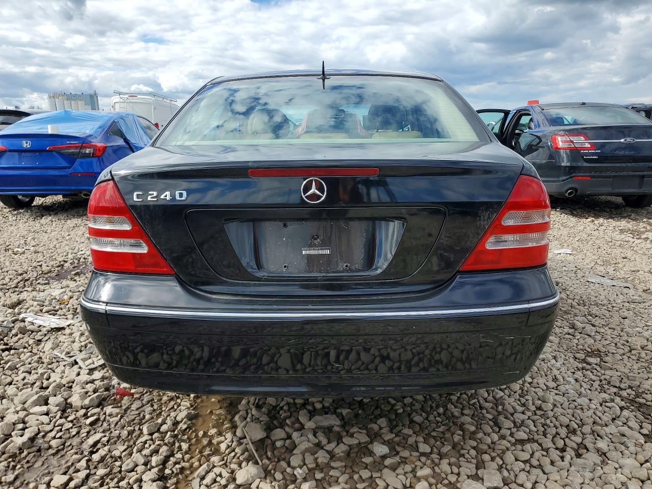 2002 Mercedes-benz C 240 Black vin: WDBRF61J12F146373