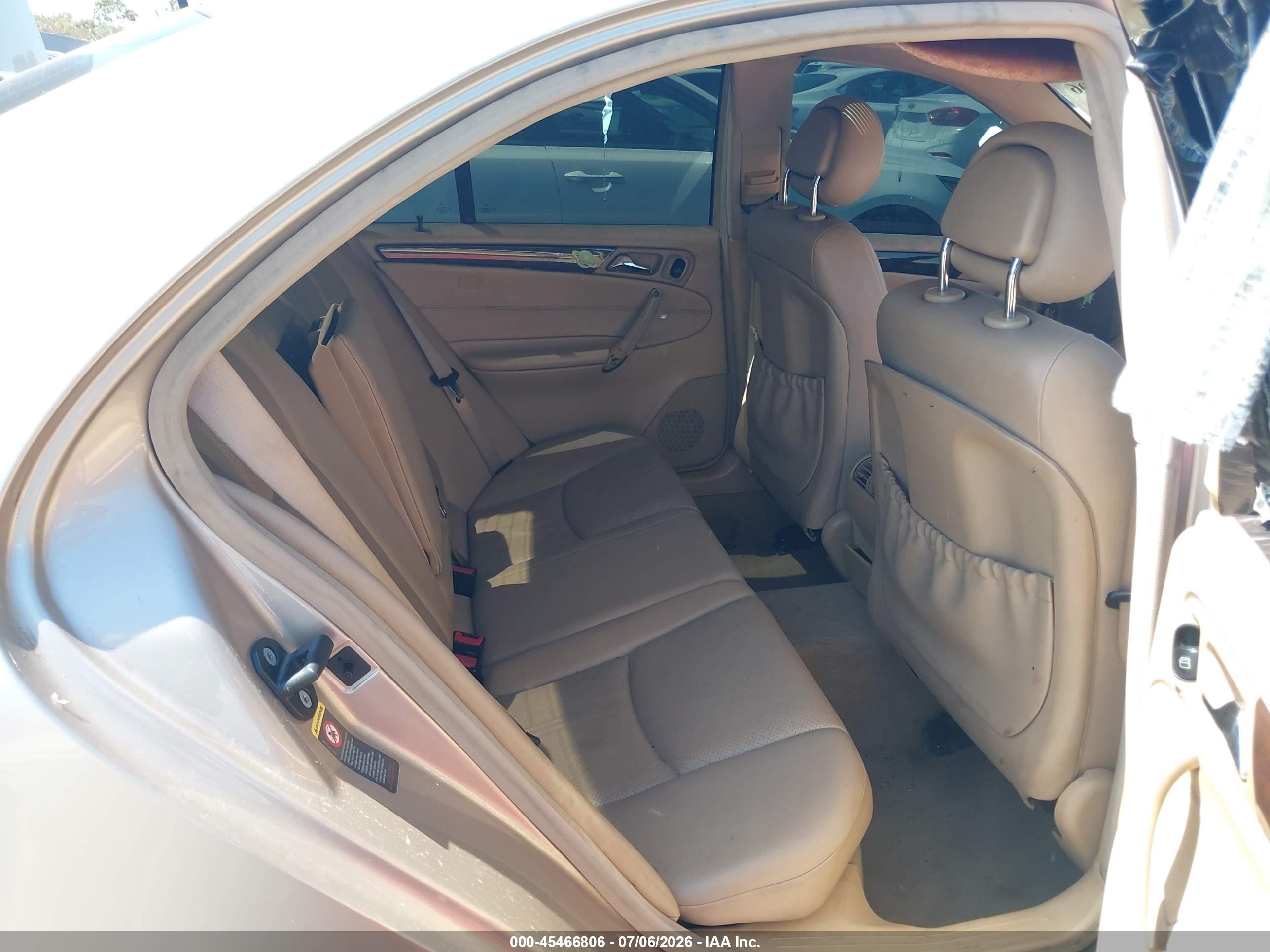 2002 Mercedes-benz C 240   Gold vin: WDBRF61J12F283751