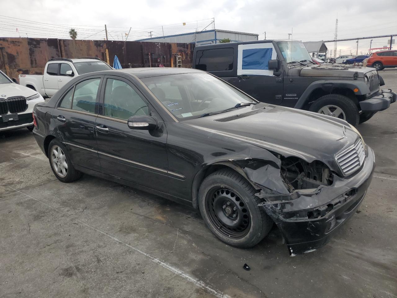 2002 Mercedes-benz C 240 Black vin: WDBRF61J12F291655