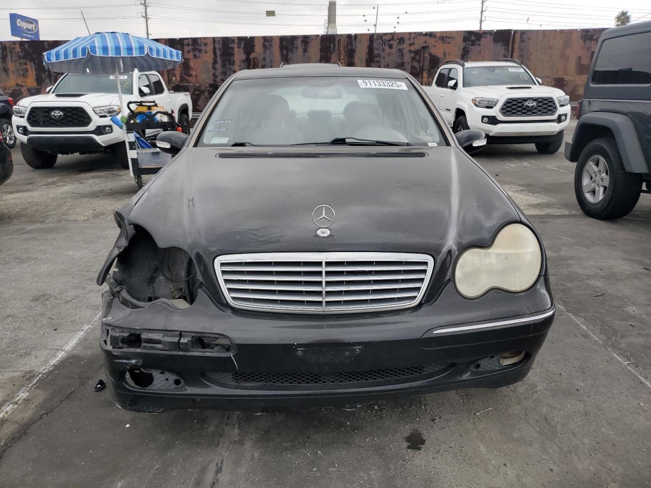 2002 Mercedes-benz C 240 Black vin: WDBRF61J12F291655