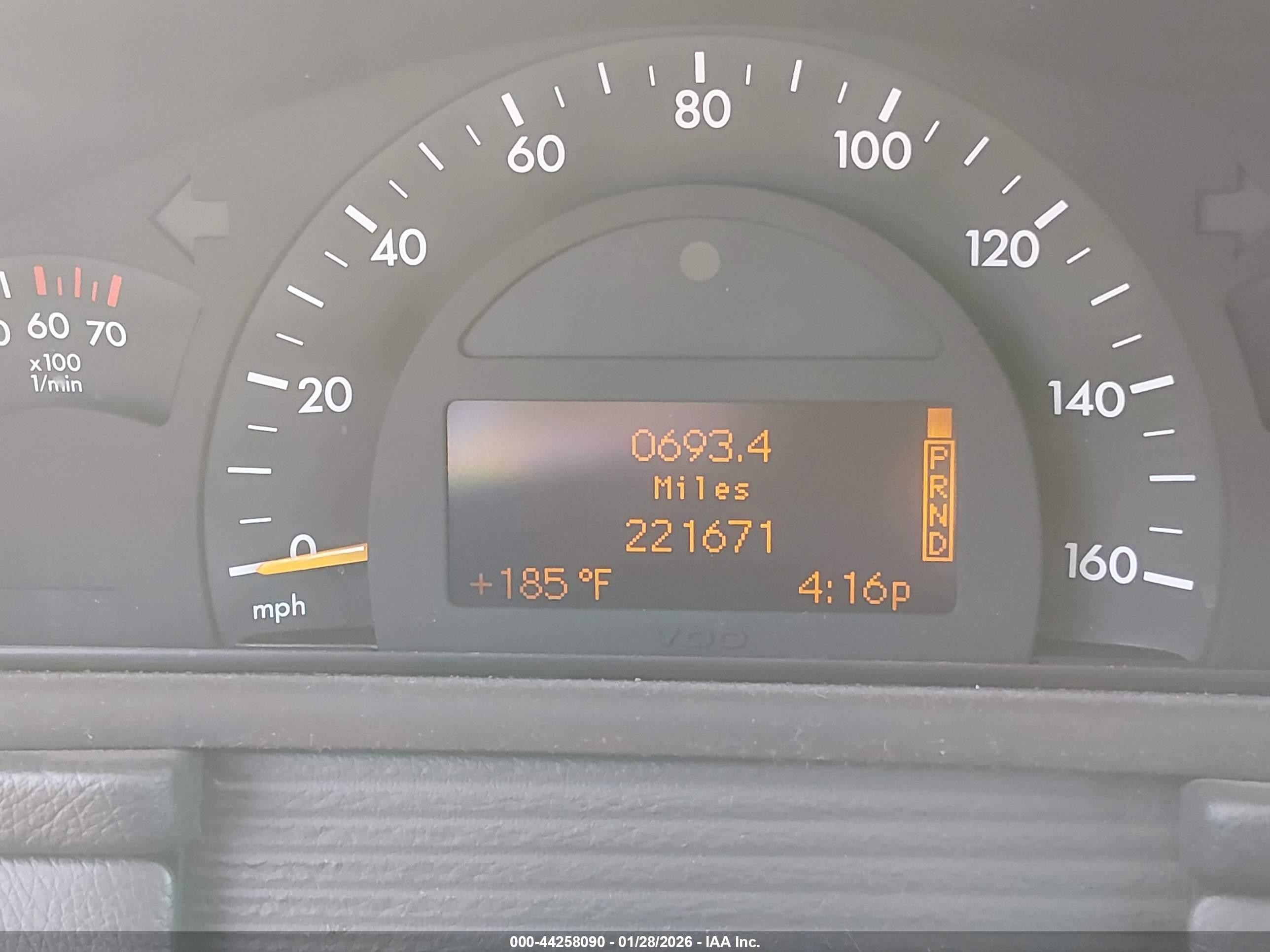 2003 Mercedes-benz C 240   Silver vin: WDBRF61J13E013894