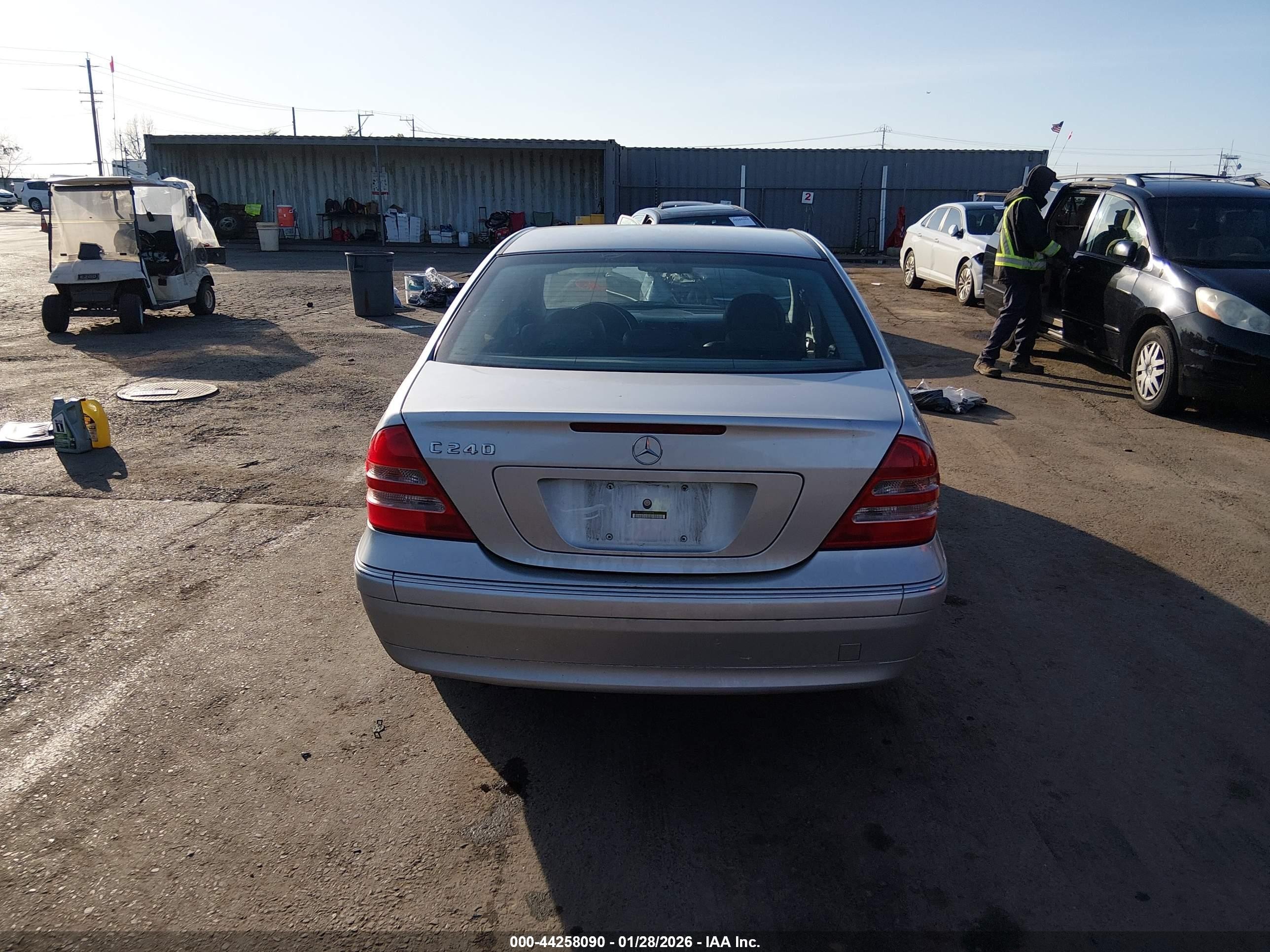 2003 Mercedes-benz C 240   Silver vin: WDBRF61J13E013894