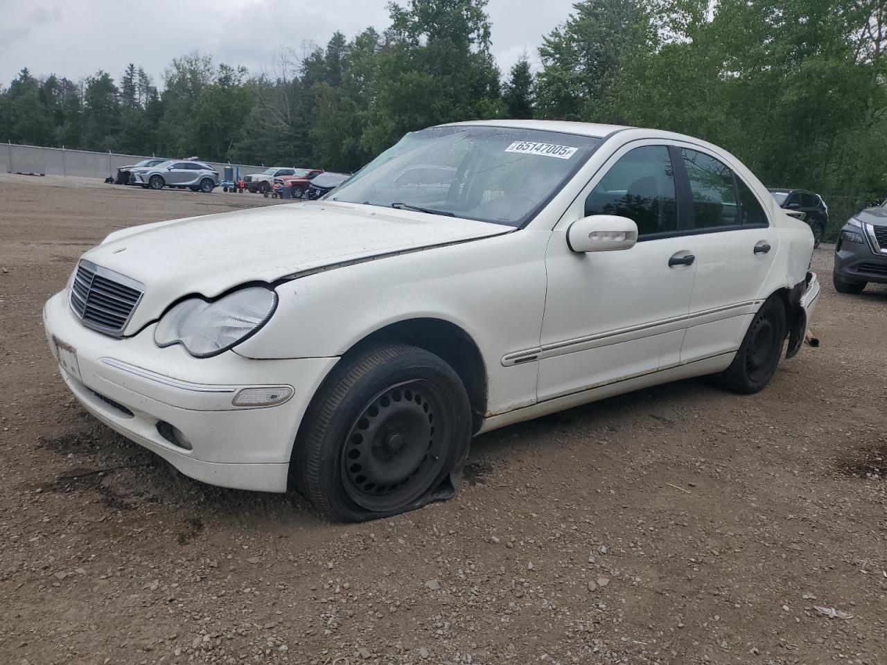 2003 Mercedes-benz C 240 White vin: WDBRF61J13F350768