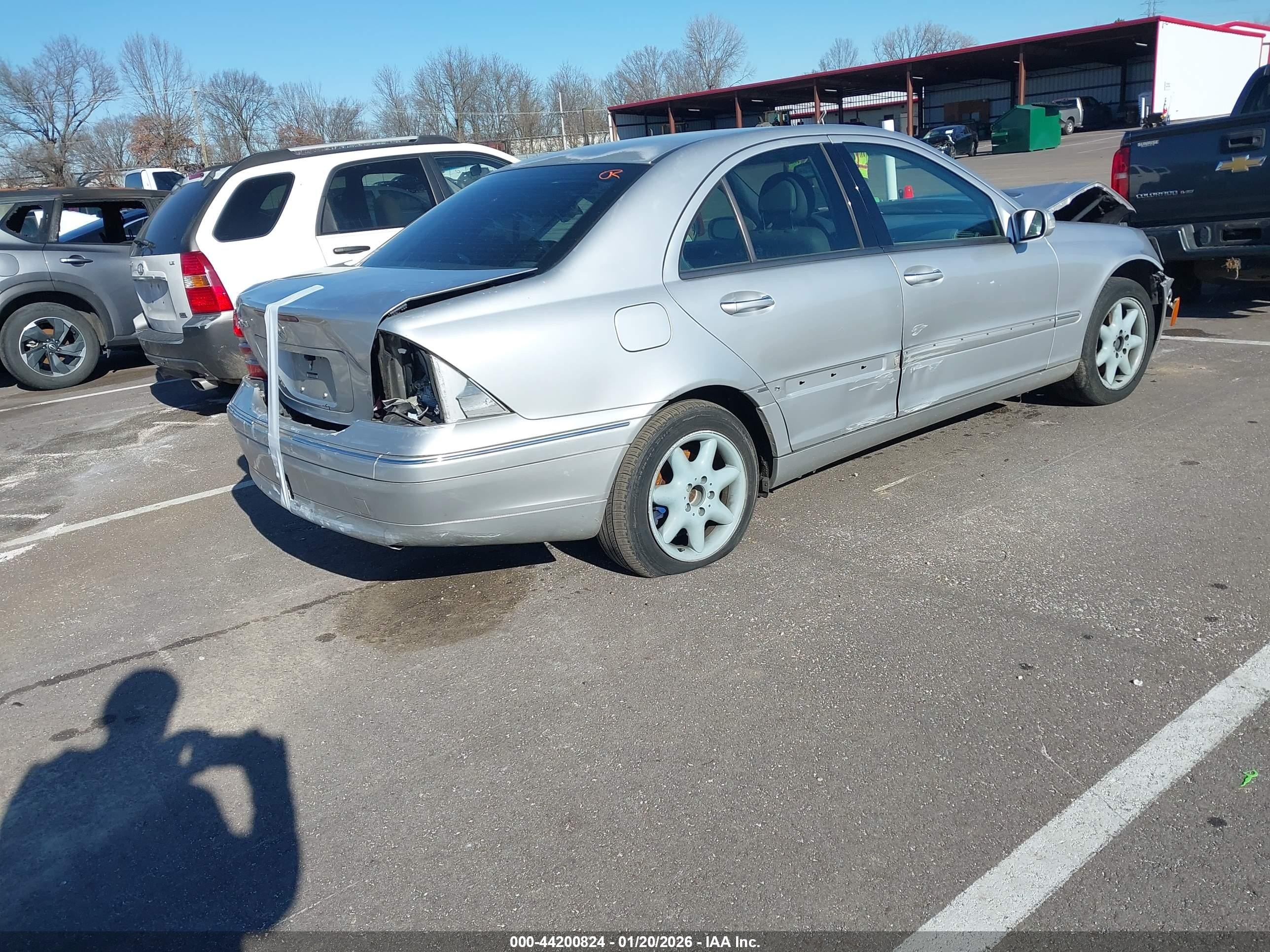 2004 Mercedes-benz C 240   Gray vin: WDBRF61J14E018790